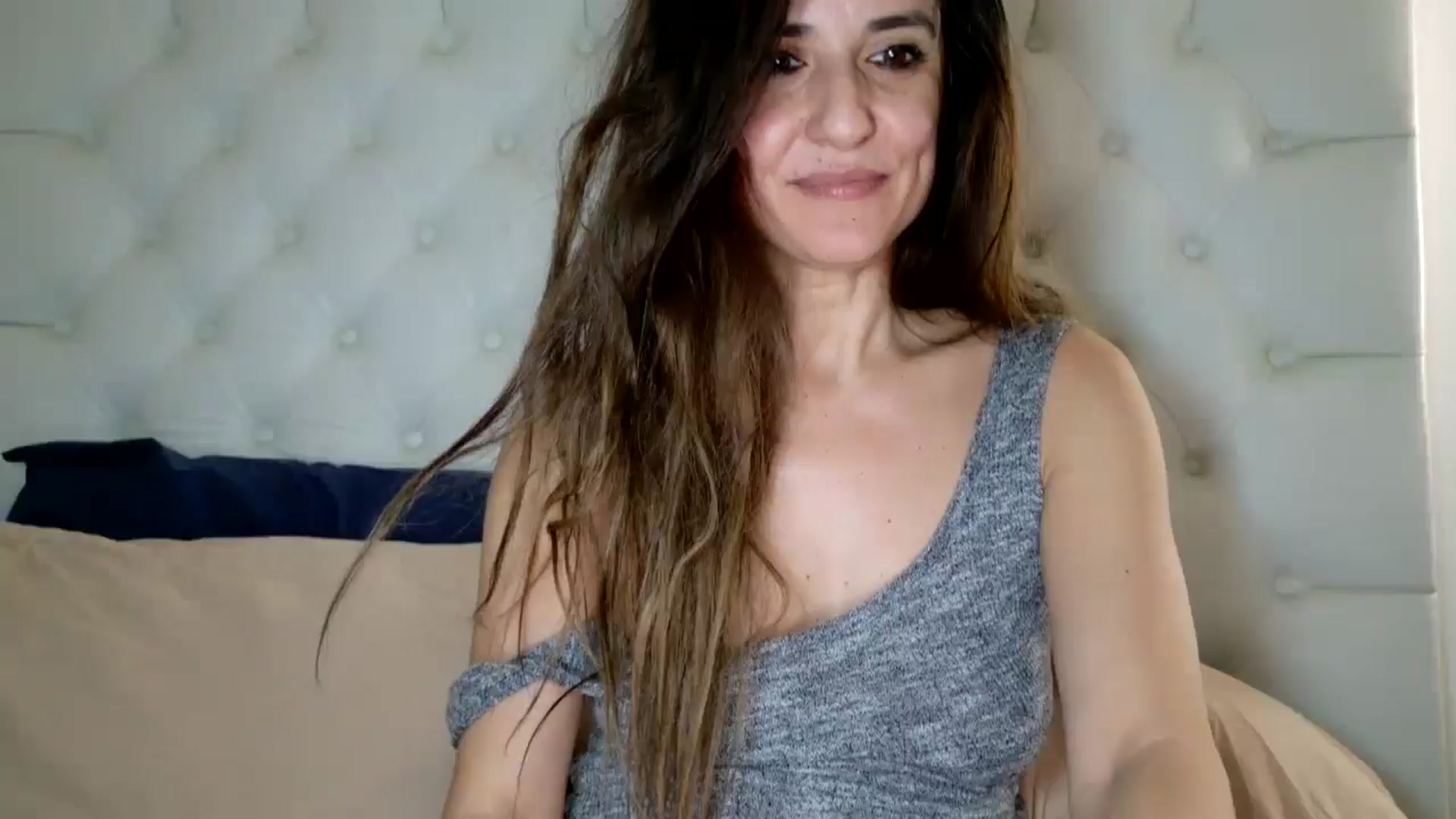 Gallery image thumbnail from DANIELLE's myfreecams stream on, 02/25/2025, 07:35 image 4 of 20