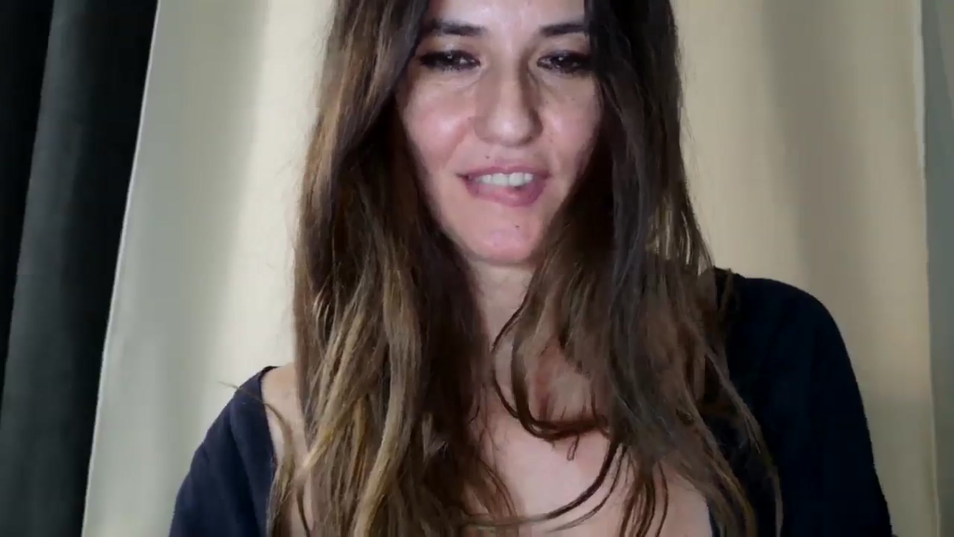 Gallery image thumbnail from DANIELLE's myfreecams stream on, 03/02/2025, 08:15 image 15 of 20