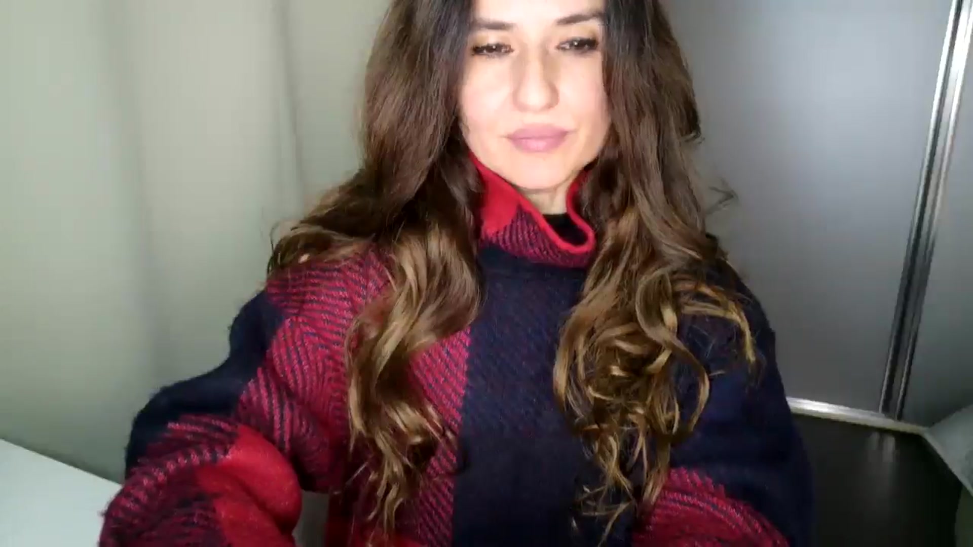 Gallery image thumbnail from DANIELLE's myfreecams stream on, 03/03/2025, 05:23 image 6 of 20
