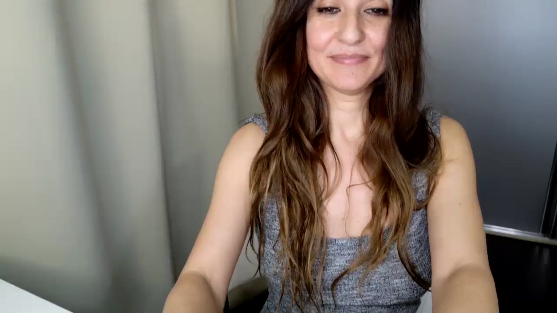 Gallery image thumbnail from DANIELLE's myfreecams stream on, 03/04/2025, 09:36 image 15 of 20