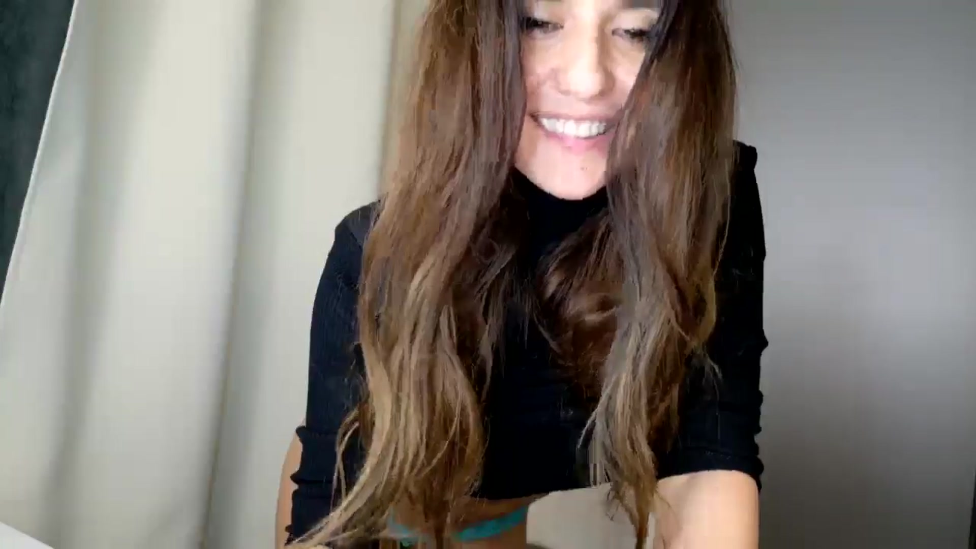 Gallery image thumbnail from DANIELLE's myfreecams stream on, 03/08/2025, 08:07 image 10 of 20