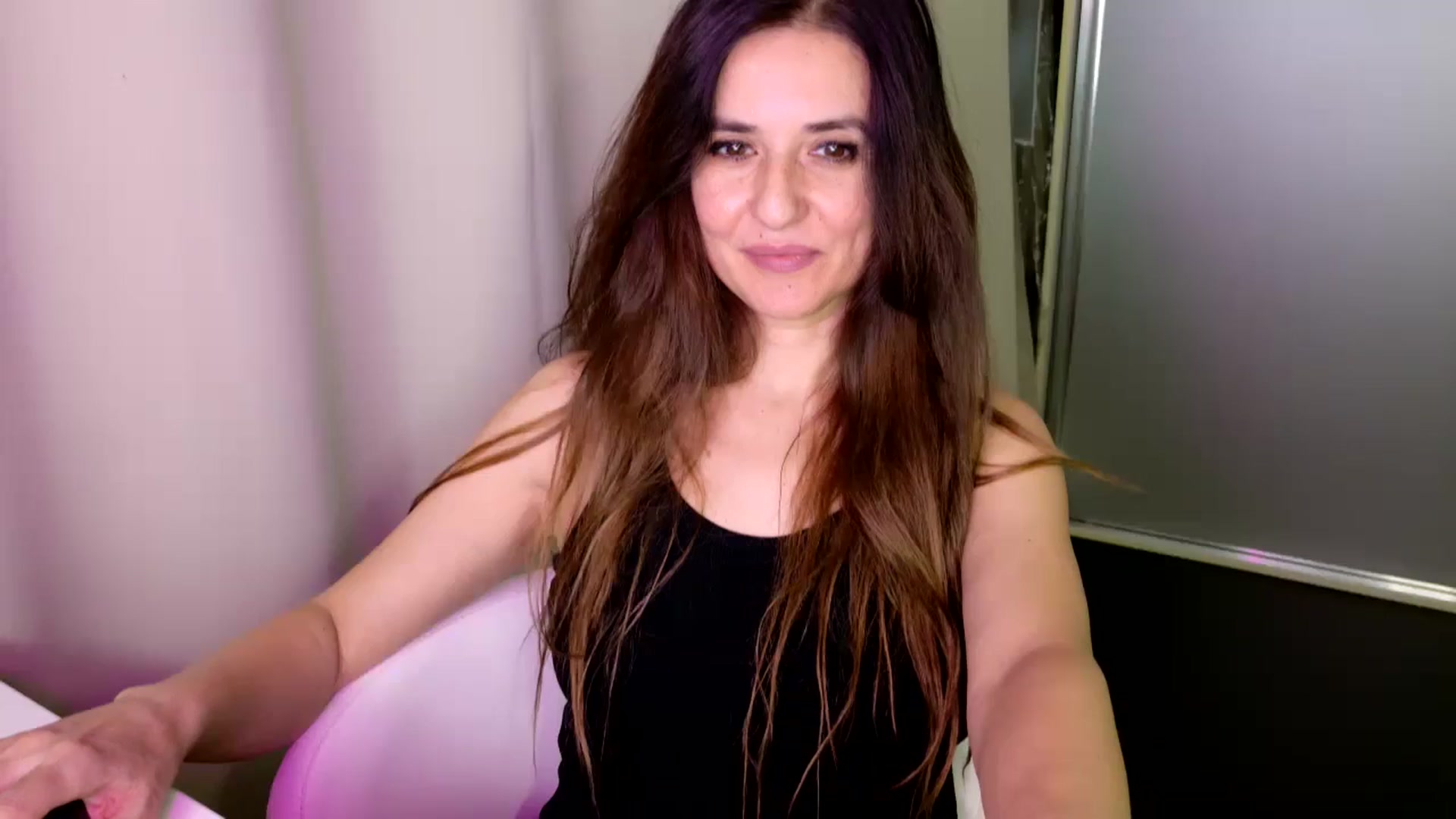 Gallery image thumbnail from DANIELLE's myfreecams stream on, 03/10/2025, 05:44 image 3 of 20