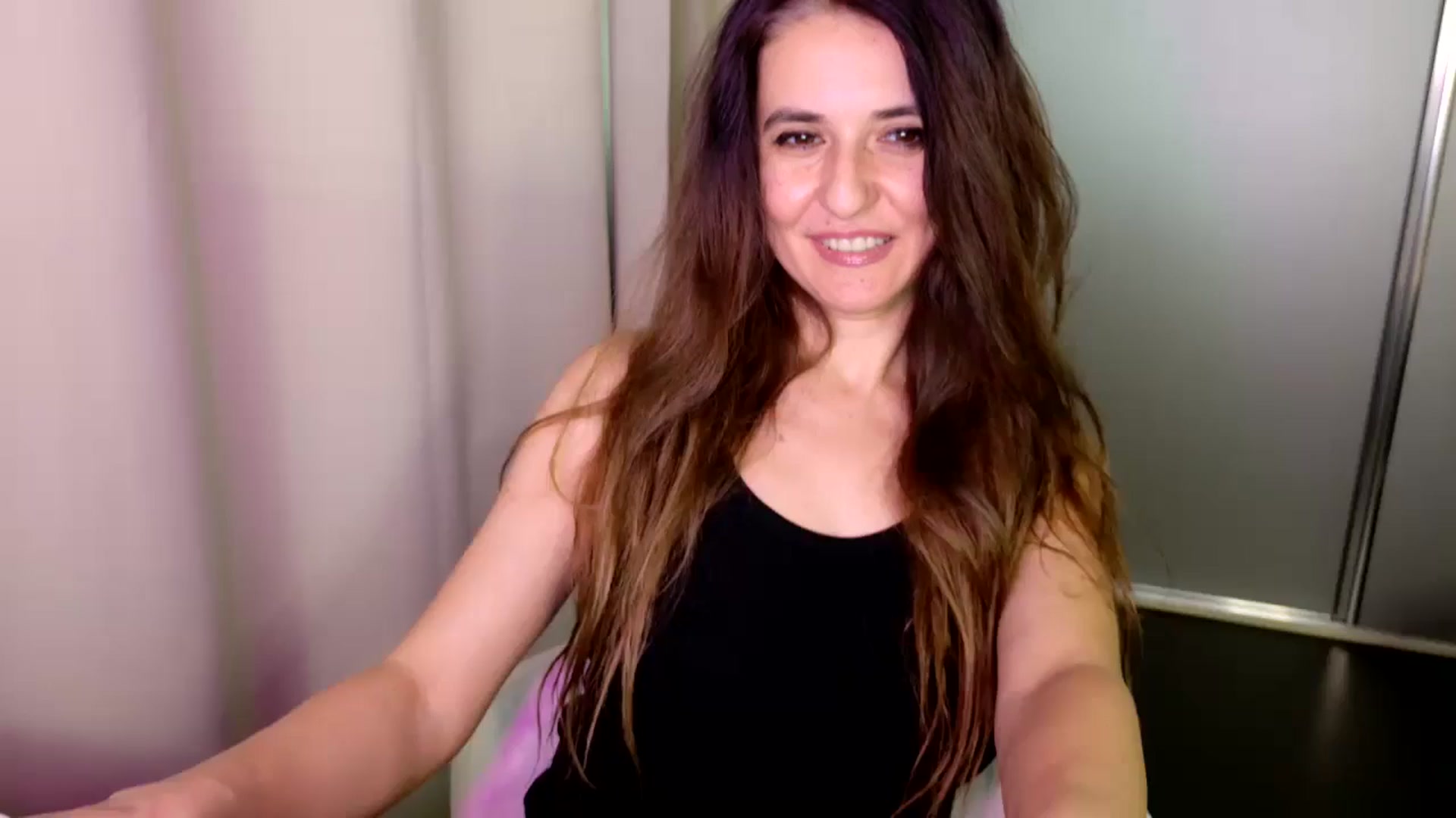 Gallery image thumbnail from DANIELLE's myfreecams stream on, 03/10/2025, 05:44 image 16 of 20
