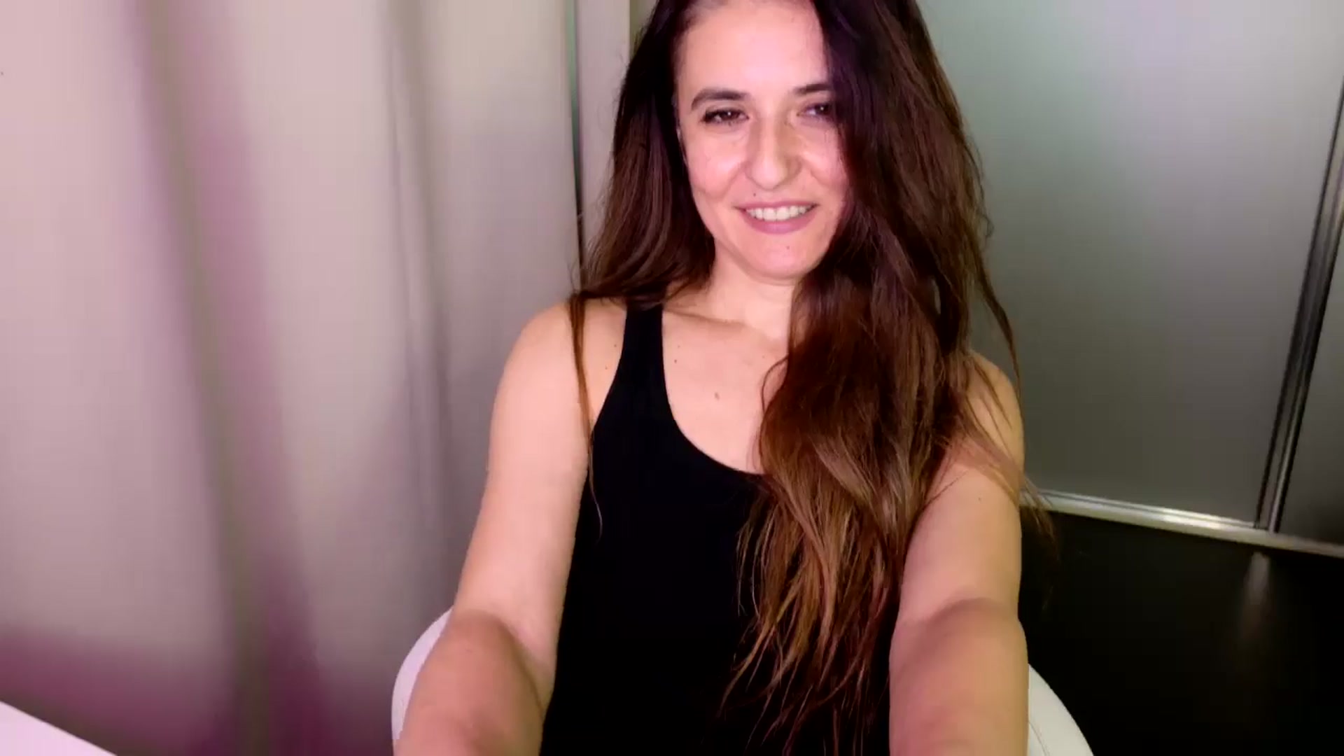 Gallery image thumbnail from DANIELLE's myfreecams stream on, 03/10/2025, 05:44 image 10 of 20