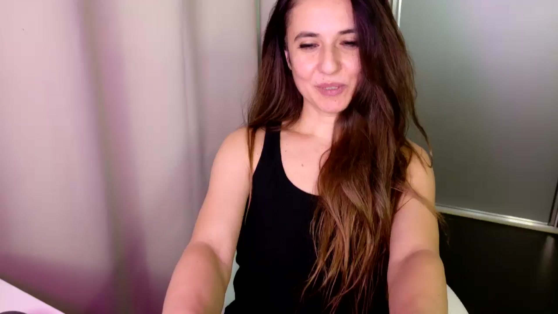 Gallery image thumbnail from DANIELLE's myfreecams stream on, 03/10/2025, 05:44 image 9 of 20
