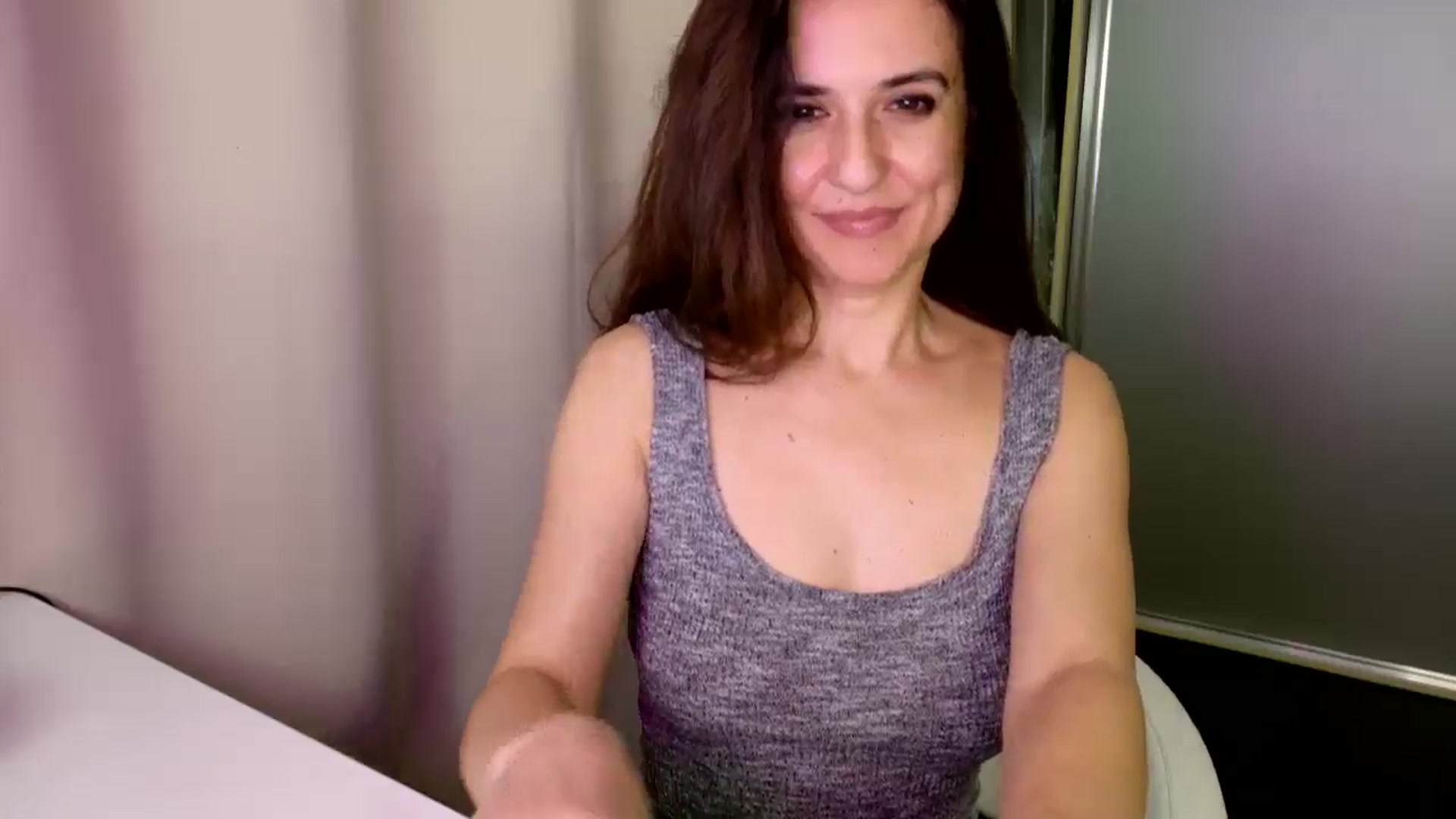 Gallery image thumbnail from DANIELLE's myfreecams stream on, 03/10/2025, 06:07 image 2 of 20