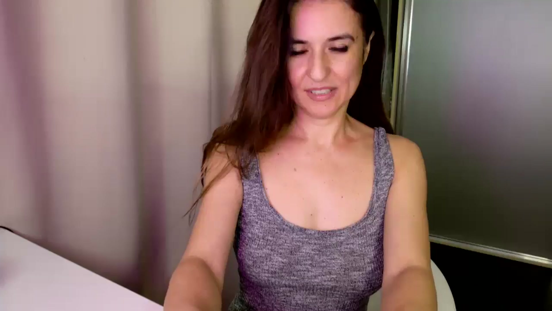 Gallery image thumbnail from DANIELLE's myfreecams stream on, 03/10/2025, 06:07 image 17 of 20