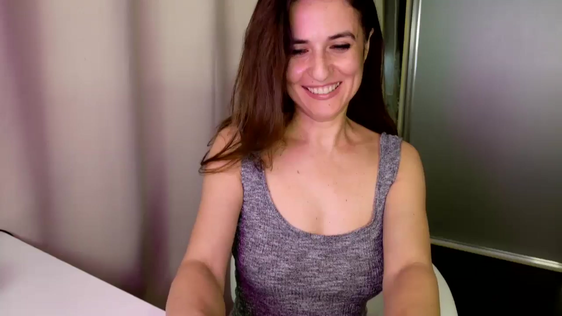 Gallery image thumbnail from DANIELLE's myfreecams stream on, 03/10/2025, 06:07 image 13 of 20
