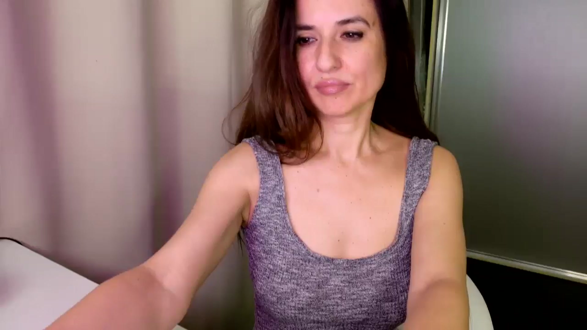 Gallery image thumbnail from DANIELLE's myfreecams stream on, 03/10/2025, 06:07 image 3 of 20