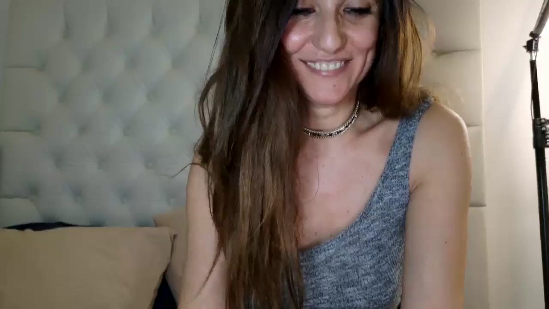 Gallery image thumbnail from DANIELLE's myfreecams stream on, 03/12/2025, 10:08 image 12 of 20