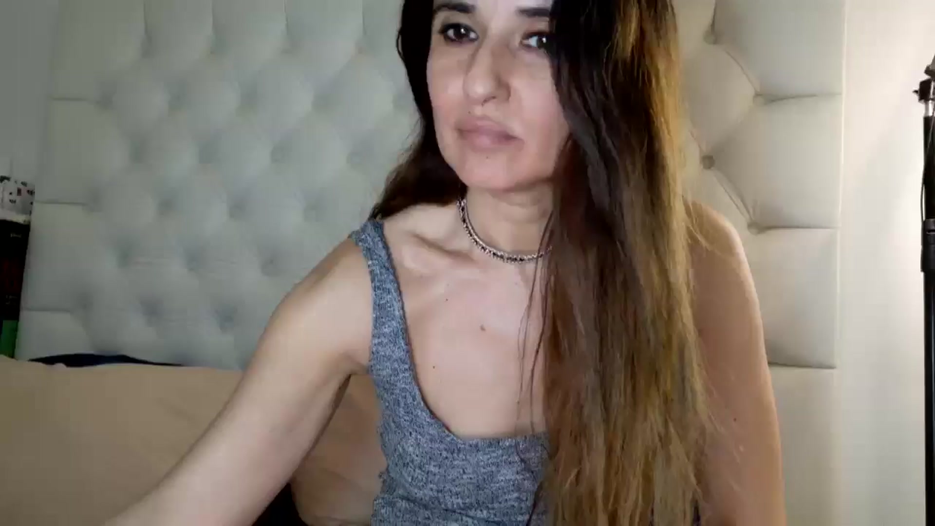 Gallery image thumbnail from DANIELLE's myfreecams stream on, 03/12/2025, 10:08 image 1 of 20
