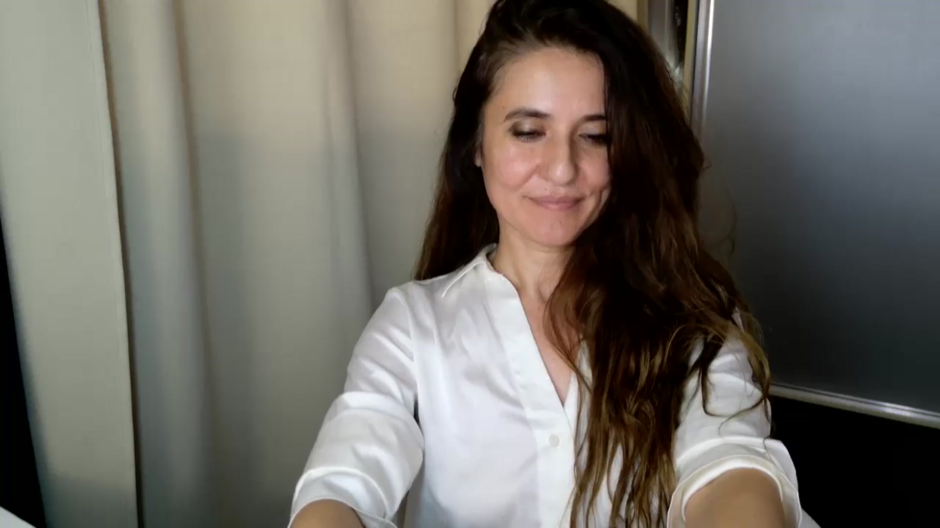 Gallery image thumbnail from DANIELLE's myfreecams stream on, 03/16/2025, 10:48 image 13 of 20