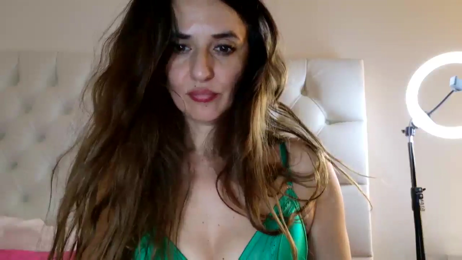 Gallery image thumbnail from DANIELLE's myfreecams stream on, 03/17/2025, 10:46 image 8 of 20