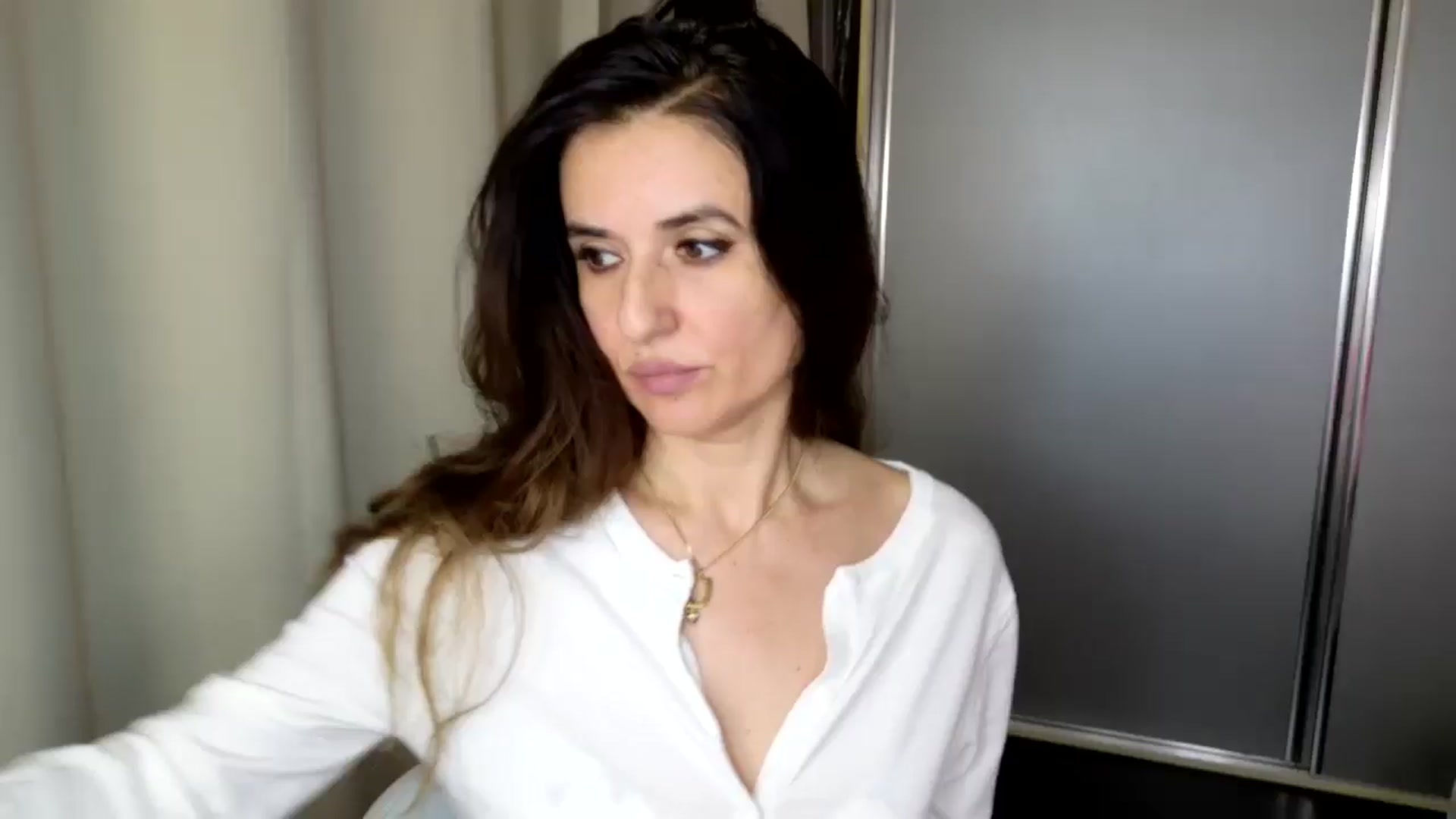 Gallery image thumbnail from DANIELLE's myfreecams stream on, 03/19/2025, 04:01 image 1 of 20