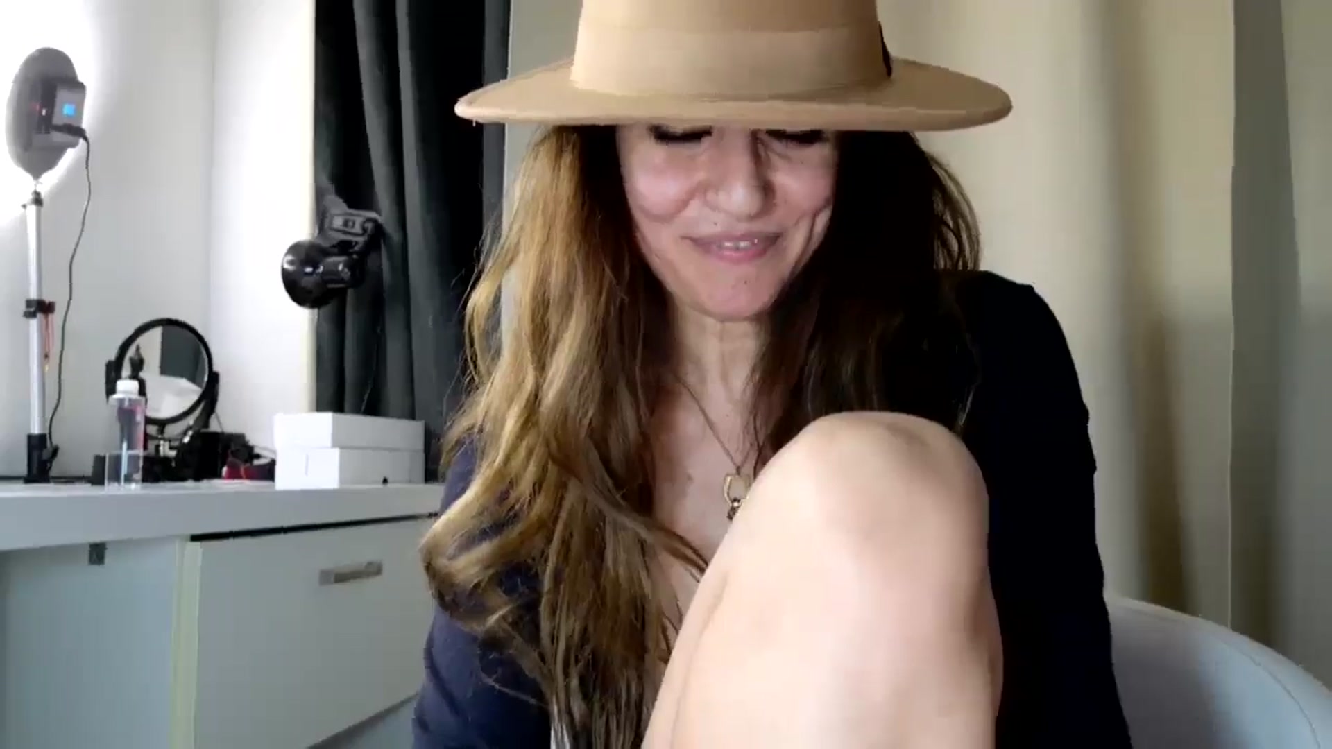 Gallery image thumbnail from DANIELLE's myfreecams stream on, 03/19/2025, 10:09 image 5 of 20