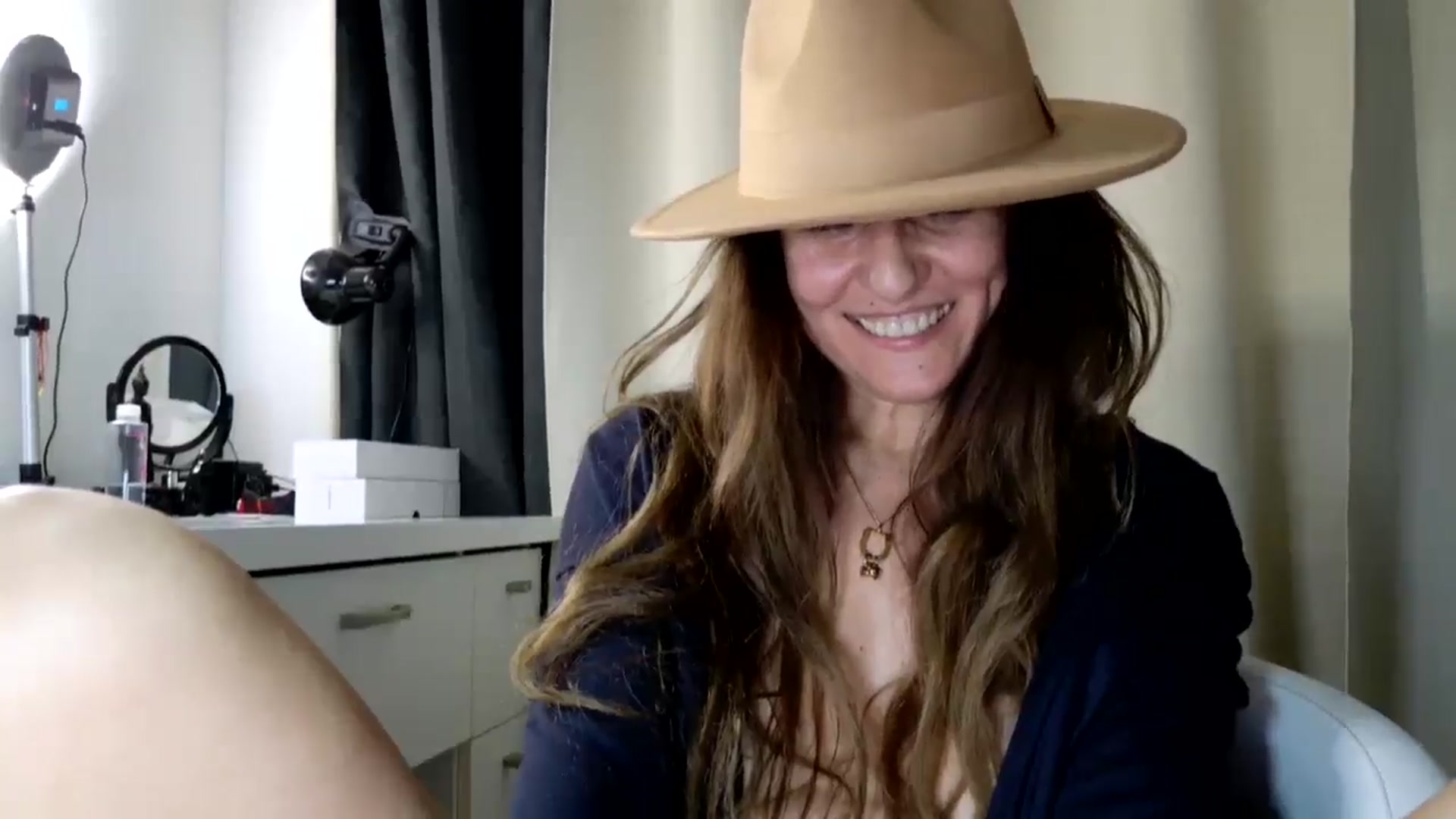 Gallery image thumbnail from DANIELLE's myfreecams stream on, 03/19/2025, 10:09 image 9 of 20
