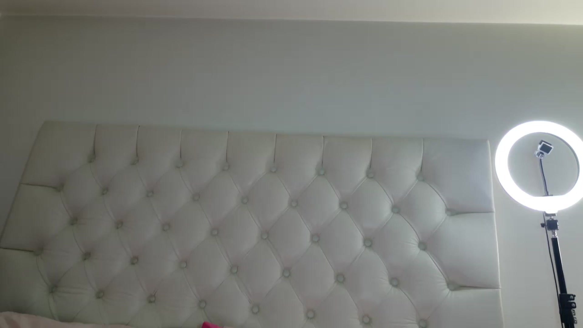Gallery image thumbnail from DANIELLE's myfreecams stream on, 03/20/2025, 06:25 image 10 of 20