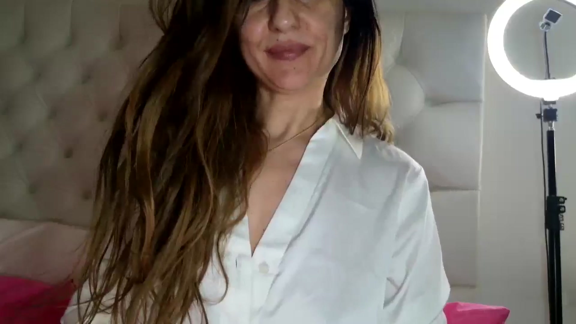 Gallery image thumbnail from DANIELLE's myfreecams stream on, 03/20/2025, 08:43 image 12 of 20