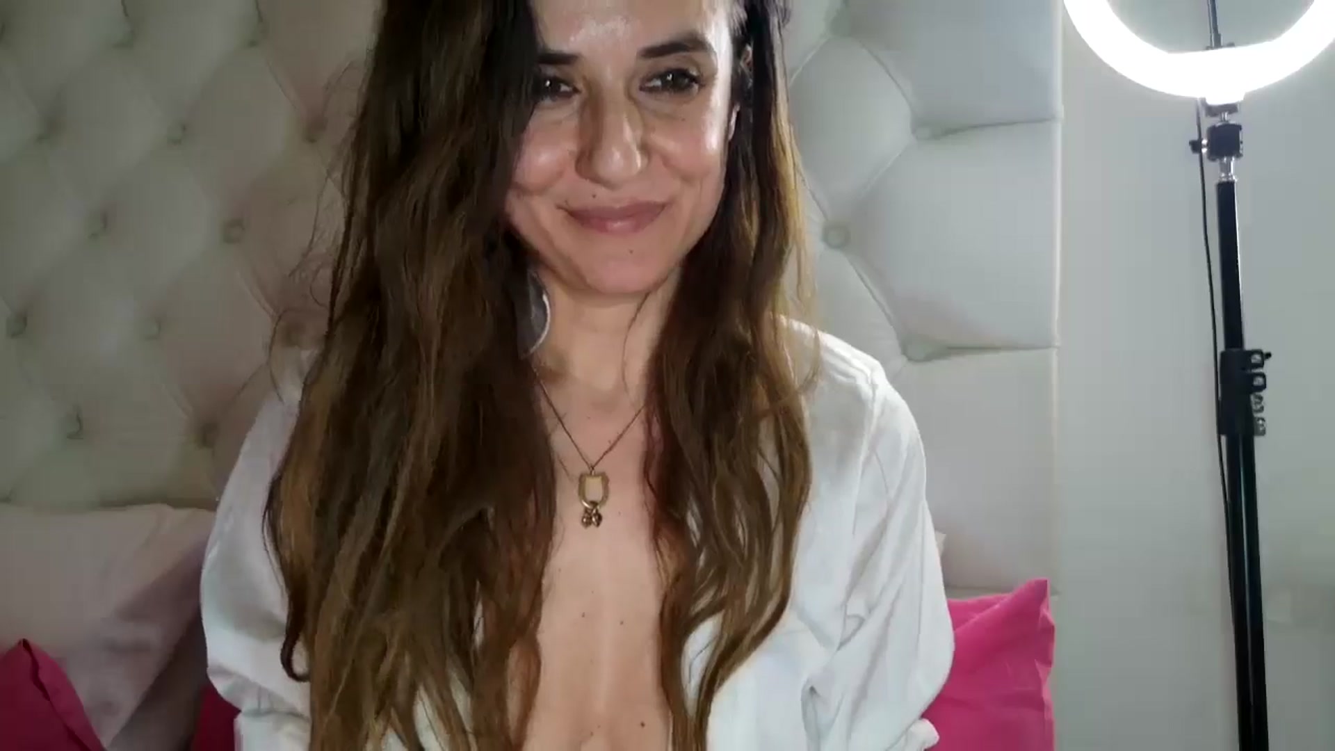 Gallery image thumbnail from DANIELLE's myfreecams stream on, 03/20/2025, 10:06 image 10 of 20