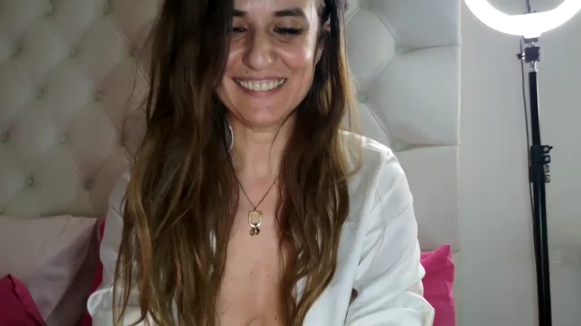 Gallery image thumbnail from DANIELLE's myfreecams stream on, 03/20/2025, 10:06 image 2 of 20