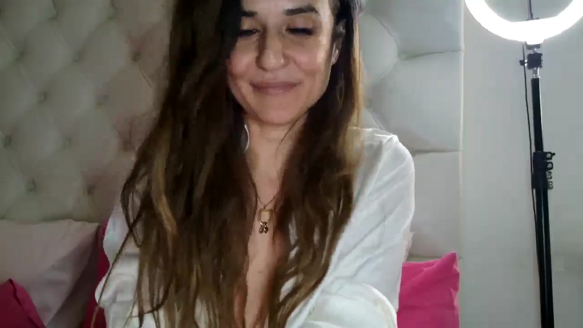 Gallery image thumbnail from DANIELLE's myfreecams stream on, 03/20/2025, 10:06 image 6 of 20