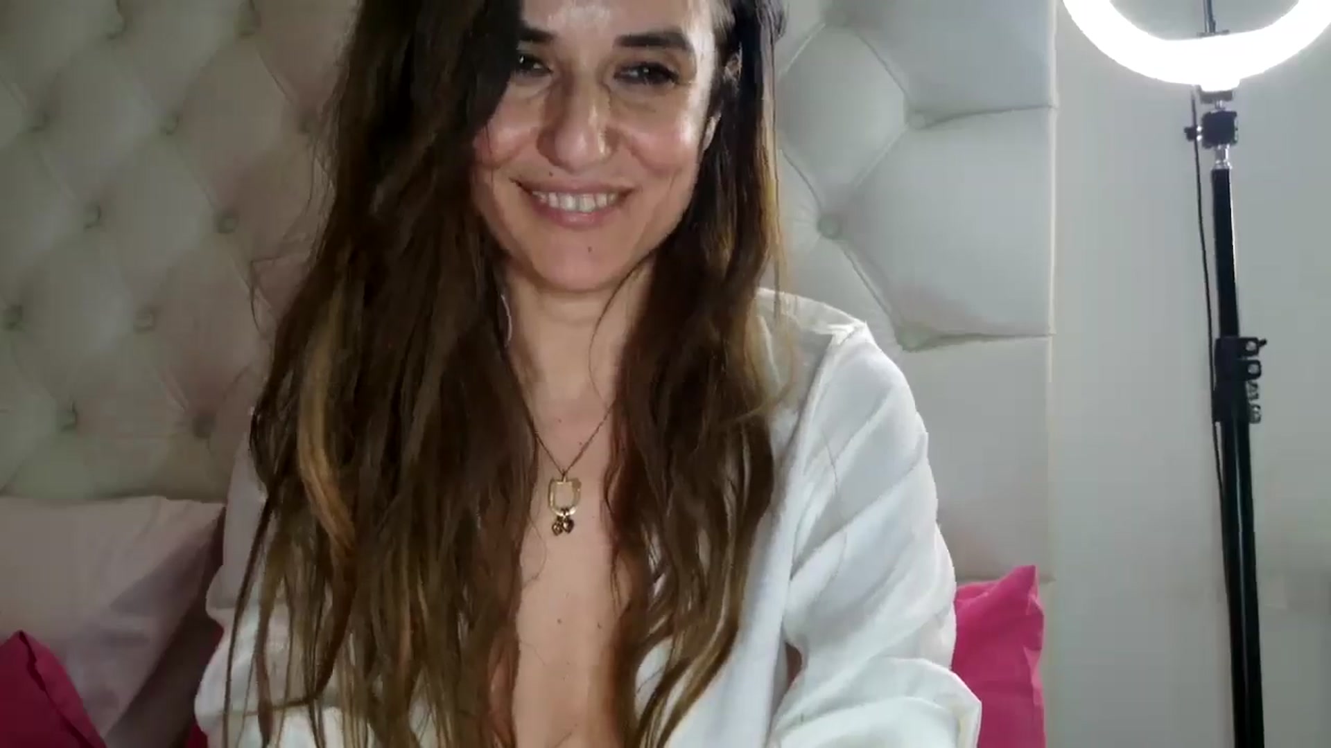 Gallery image thumbnail from DANIELLE's myfreecams stream on, 03/20/2025, 10:06 image 5 of 20