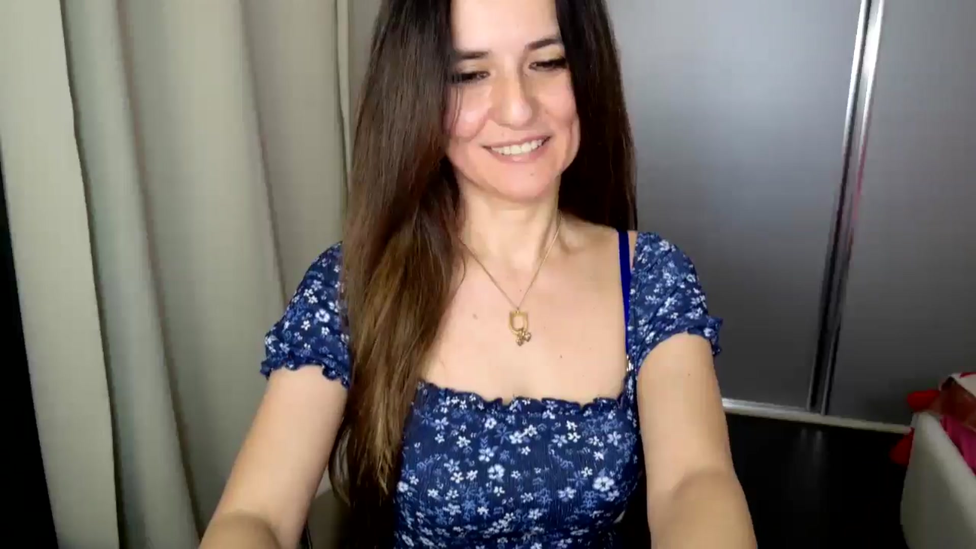 Gallery image thumbnail from DANIELLE's myfreecams stream on, 03/21/2025, 04:07 image 6 of 20