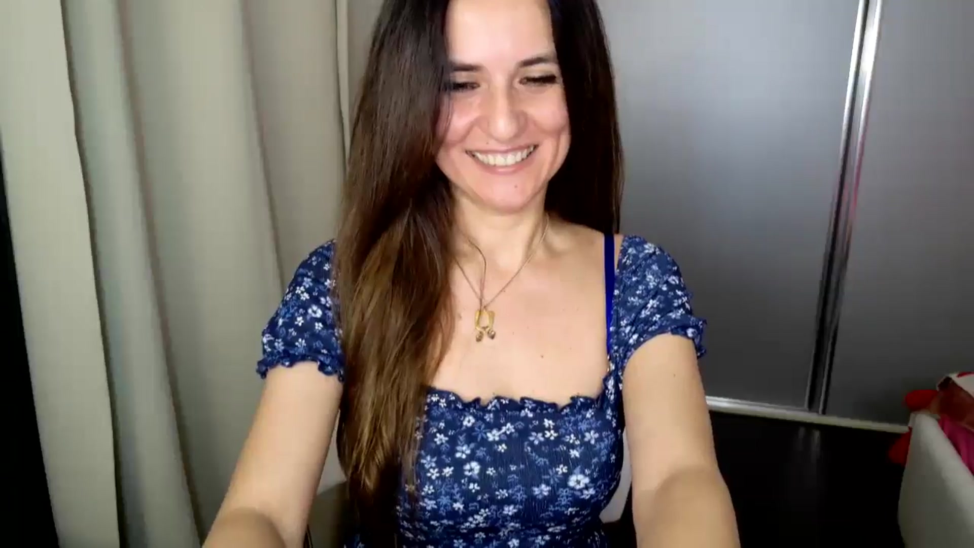 Gallery image thumbnail from DANIELLE's myfreecams stream on, 03/21/2025, 04:07 image 4 of 20