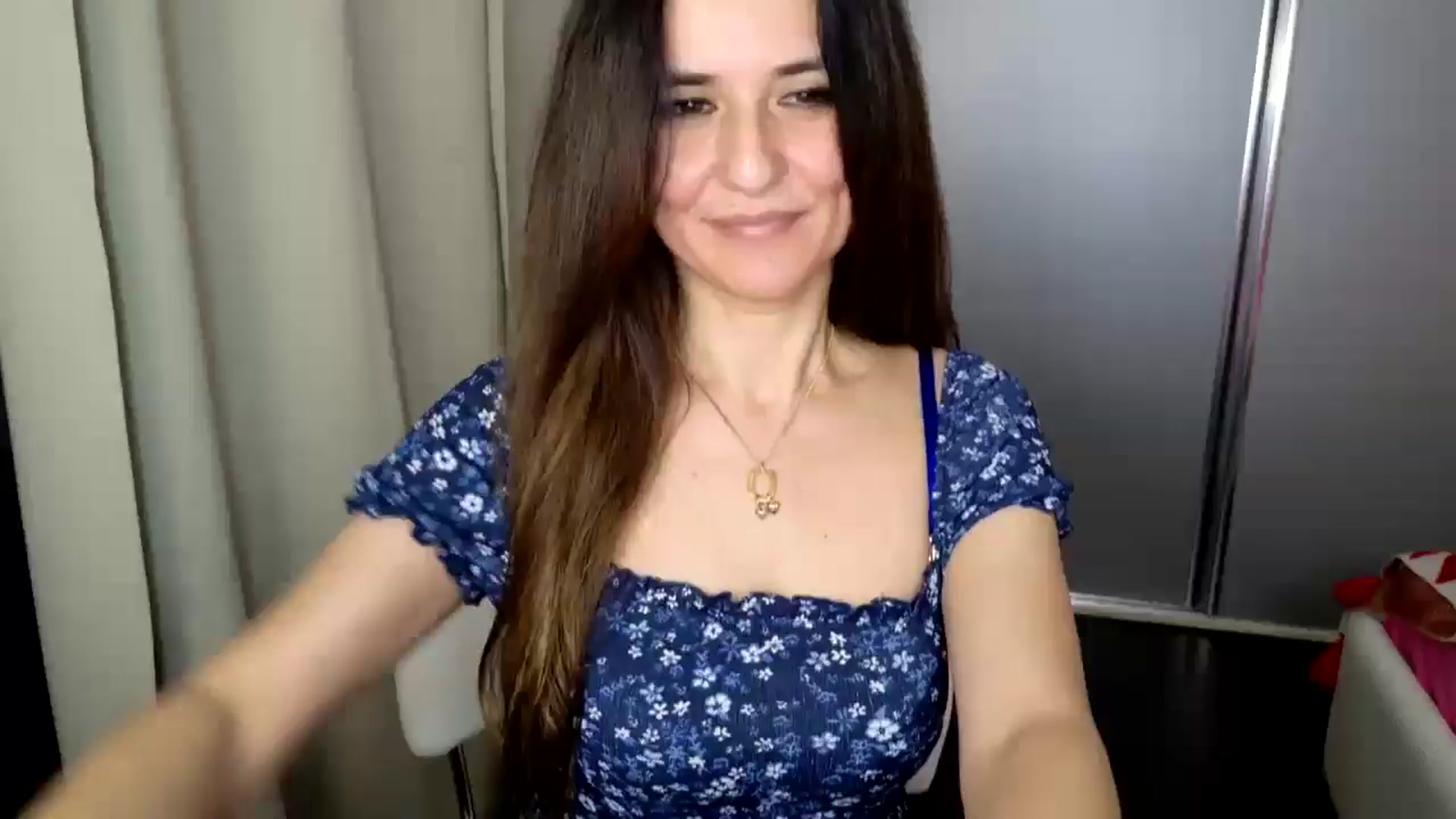 Gallery image thumbnail from DANIELLE's myfreecams stream on, 03/21/2025, 04:07 image 11 of 20