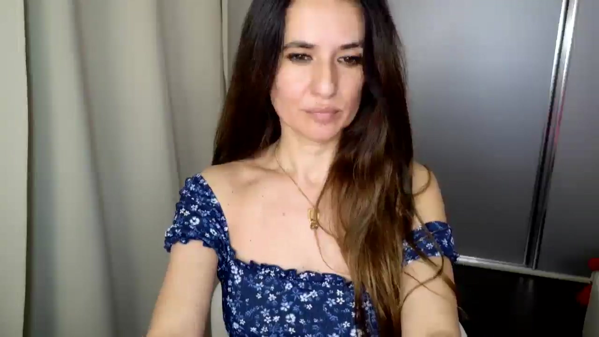 Gallery image thumbnail from DANIELLE's myfreecams stream on, 03/21/2025, 04:49 image 3 of 20