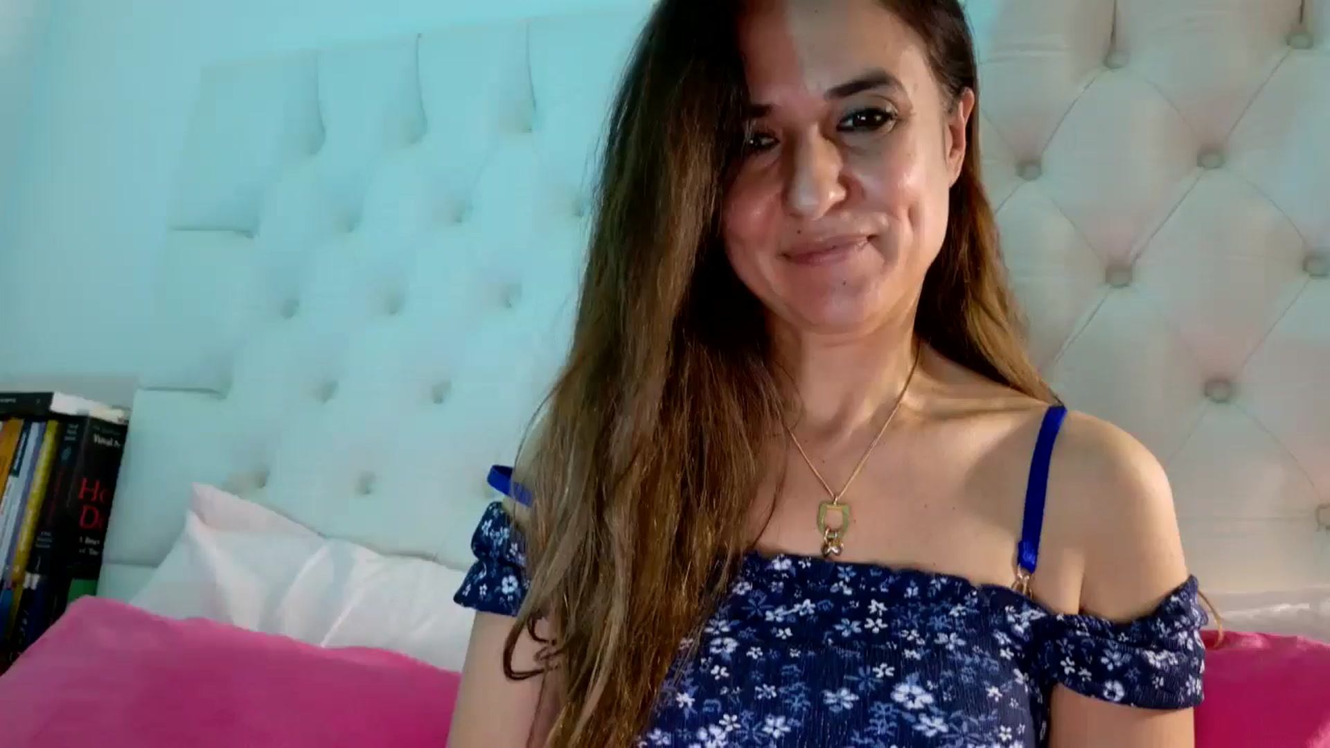 Gallery image thumbnail from DANIELLE's myfreecams stream on, 03/21/2025, 07:19 image 19 of 20