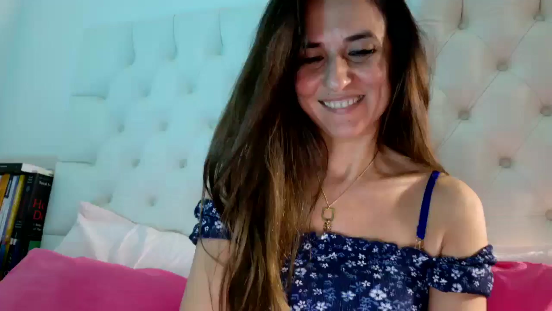 Gallery image thumbnail from DANIELLE's myfreecams stream on, 03/21/2025, 07:19 image 10 of 20