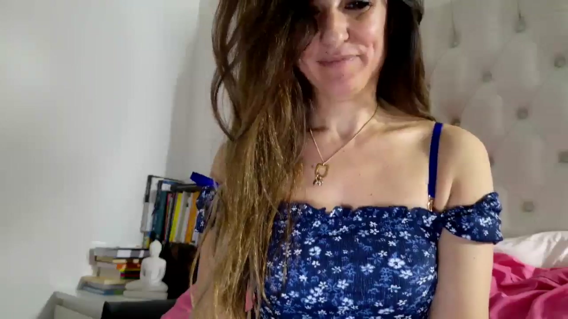 Gallery image thumbnail from DANIELLE's myfreecams stream on, 03/21/2025, 08:14 image 6 of 20