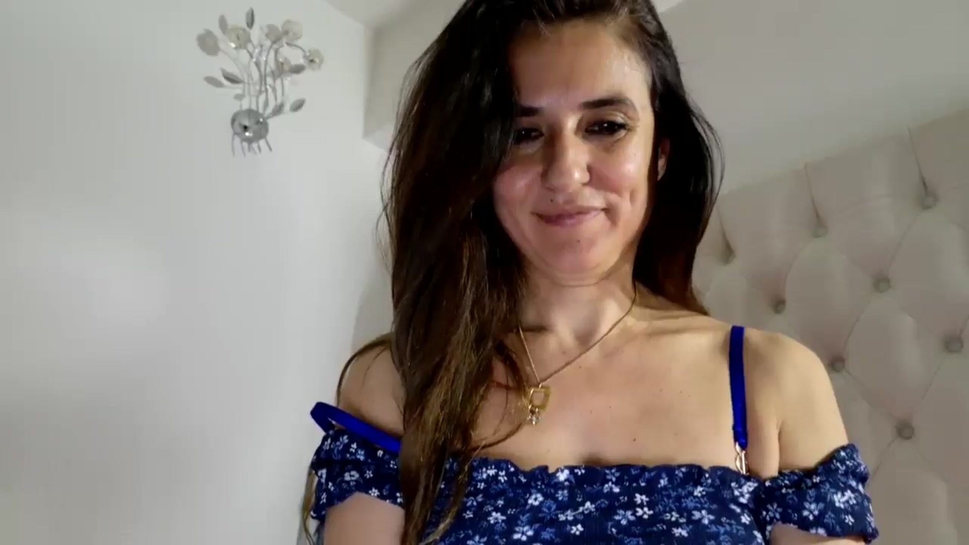 Gallery image thumbnail from DANIELLE's myfreecams stream on, 03/21/2025, 08:14 image 2 of 20