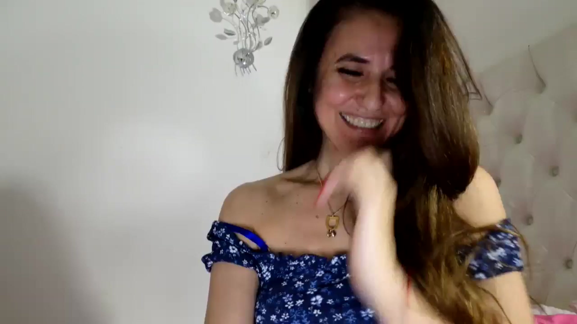 Gallery image thumbnail from DANIELLE's myfreecams stream on, 03/21/2025, 08:14 image 1 of 20