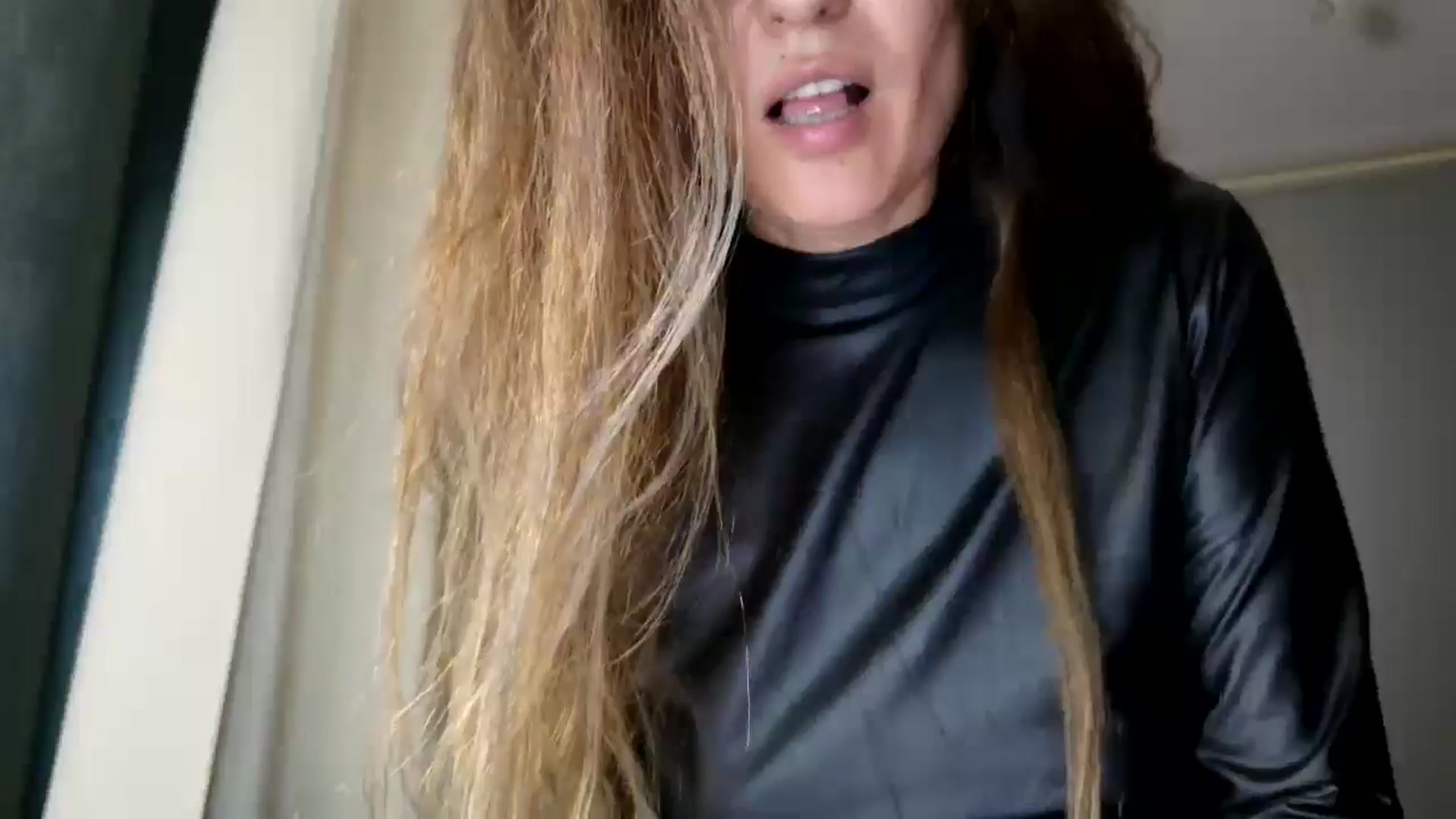 Gallery image thumbnail from DANIELLE's myfreecams stream on, 03/21/2025, 09:11 image 14 of 20