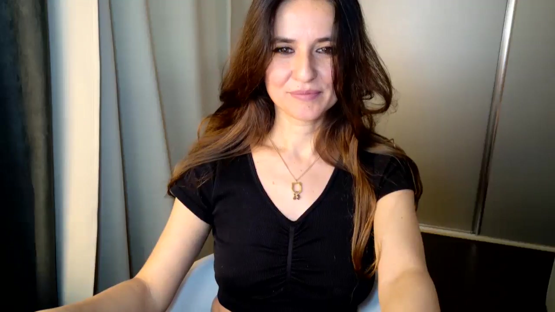Gallery image thumbnail from DANIELLE's myfreecams stream on, 03/22/2025, 06:09 image 4 of 20