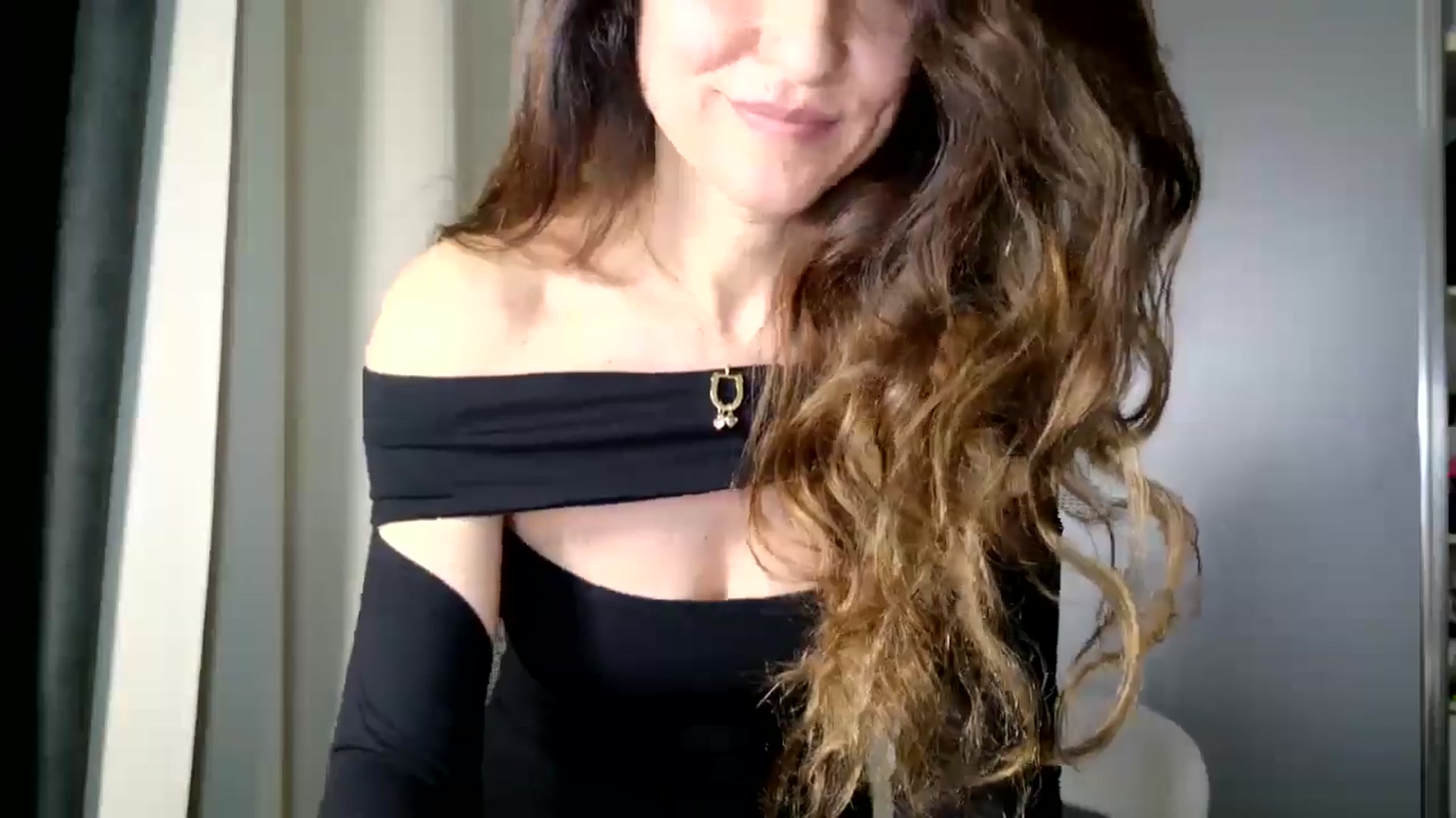 Gallery image thumbnail from DANIELLE's myfreecams stream on, 03/28/2025, 05:34 image 12 of 20