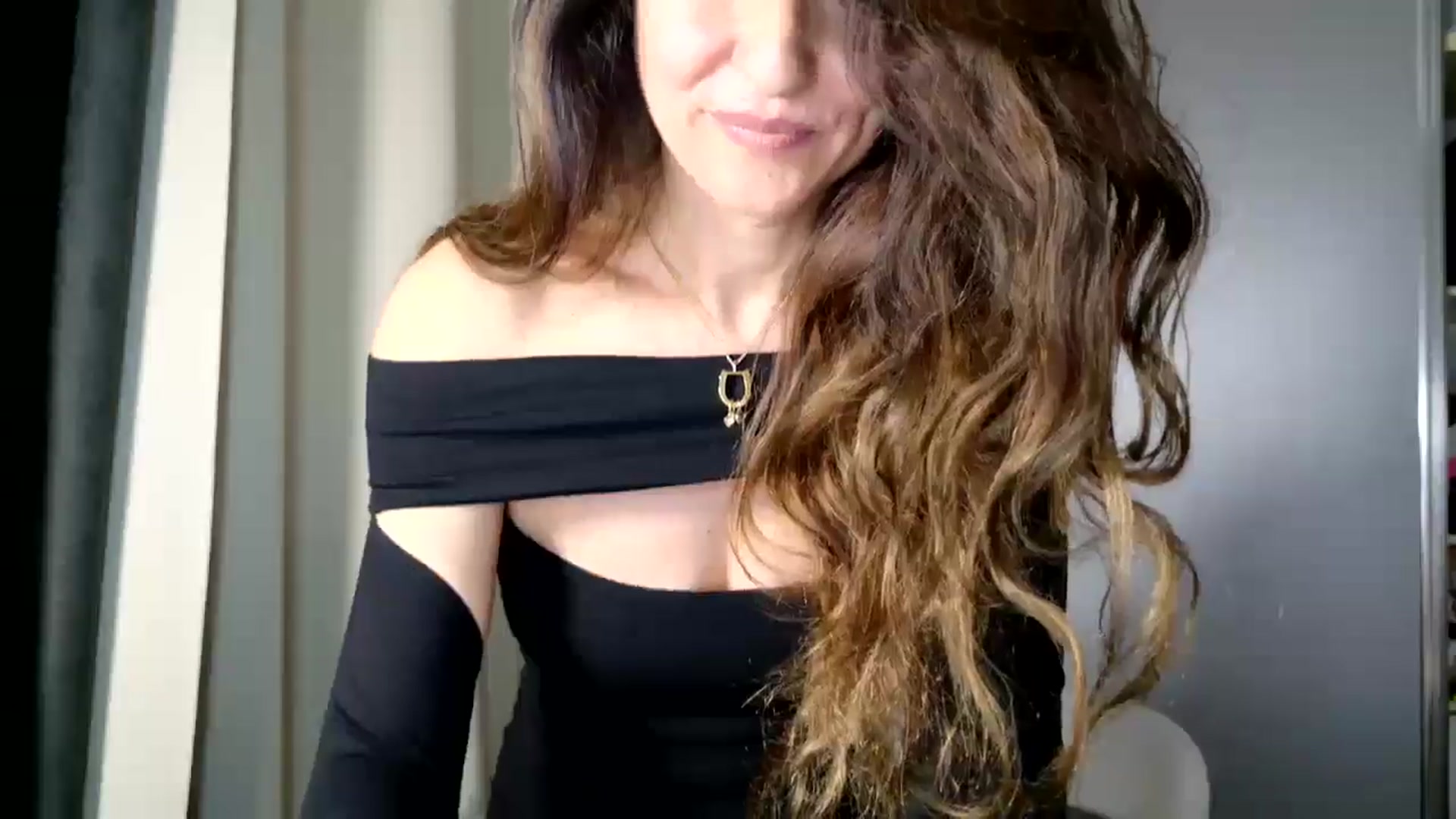 Gallery image thumbnail from DANIELLE's myfreecams stream on, 03/28/2025, 05:34 image 13 of 20