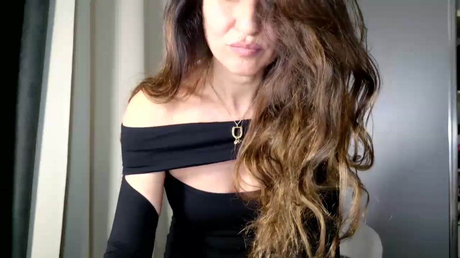Gallery image thumbnail from DANIELLE's myfreecams stream on, 03/28/2025, 05:34 image 16 of 20