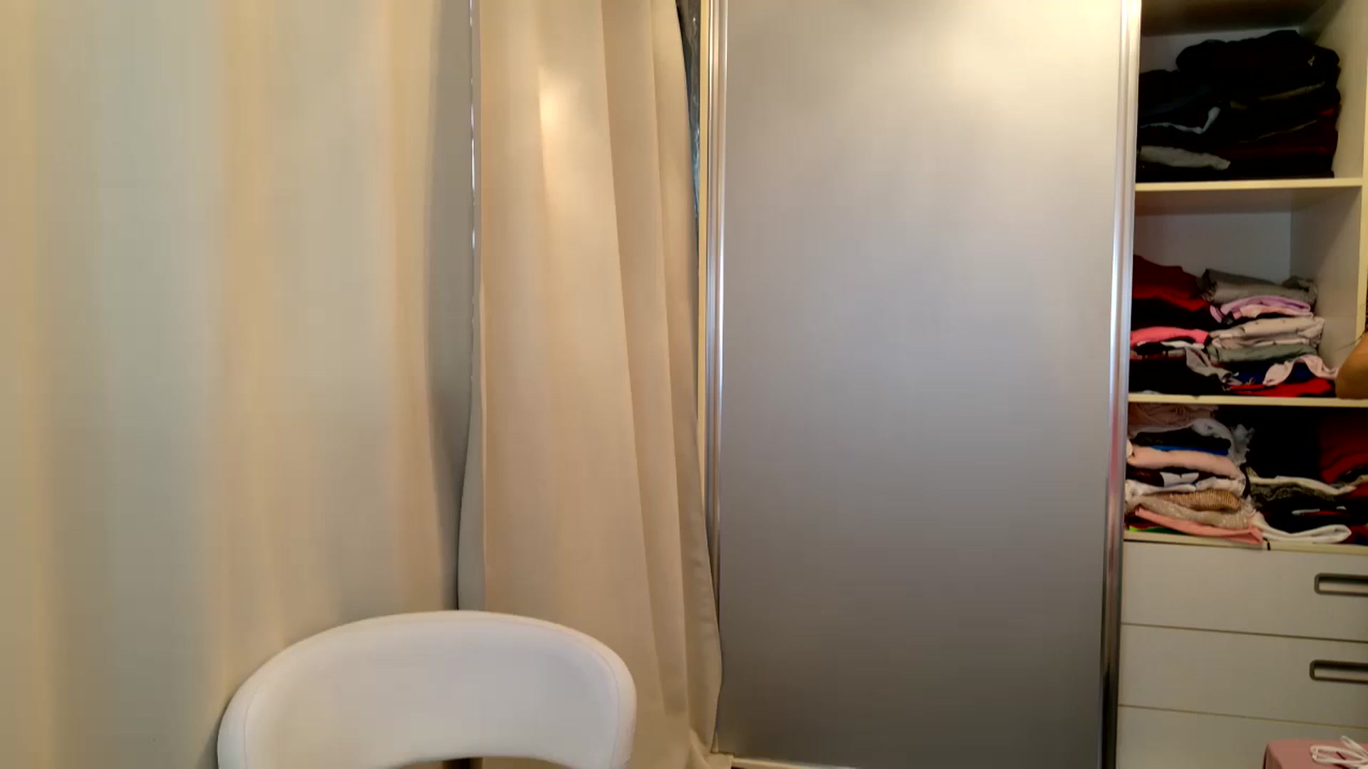 Gallery image thumbnail from DANIELLE's myfreecams stream on, 03/31/2025, 07:13 image 14 of 20