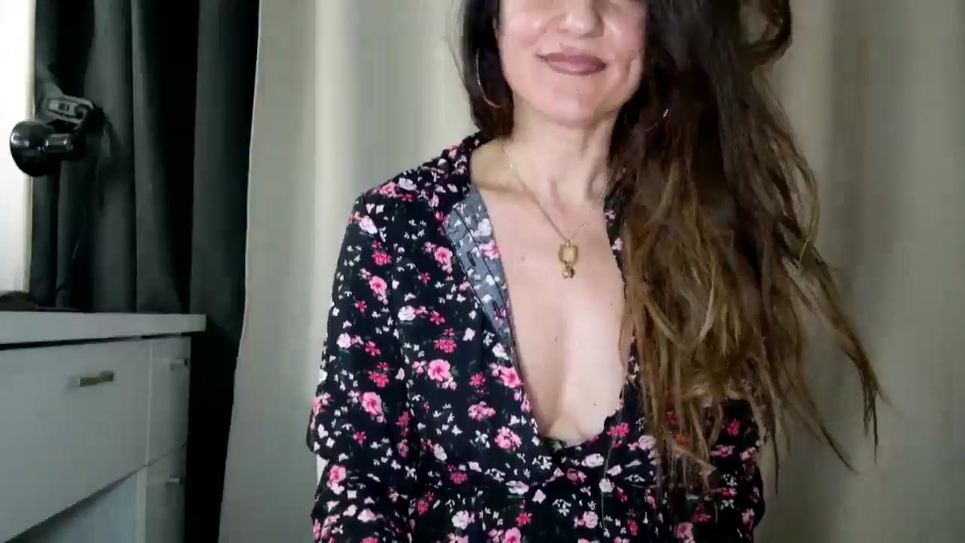 Gallery image thumbnail from DANIELLE's myfreecams stream on, 04/01/2025, 04:54 image 14 of 20