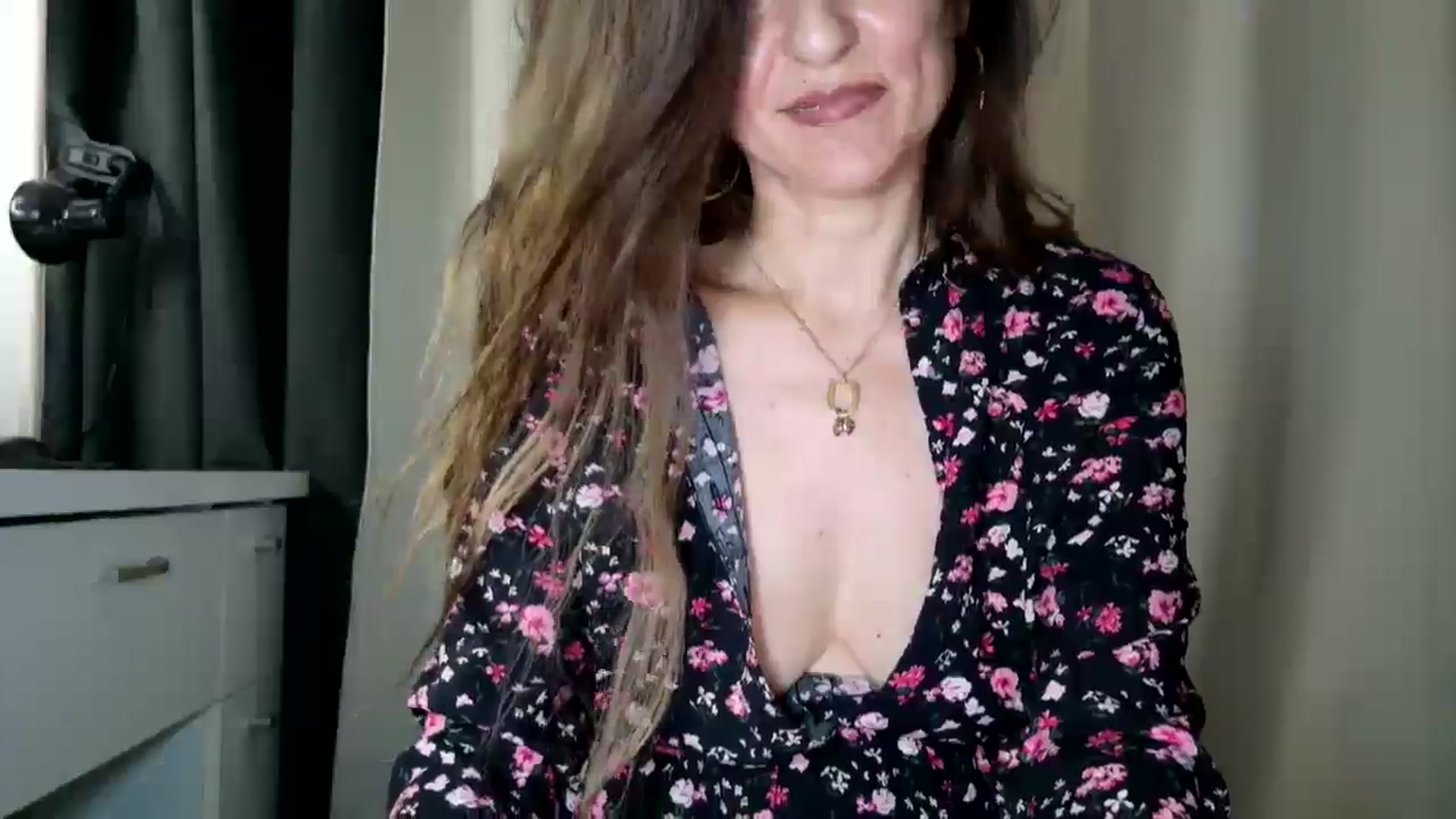 Gallery image thumbnail from DANIELLE's myfreecams stream on, 04/01/2025, 04:54 image 17 of 20