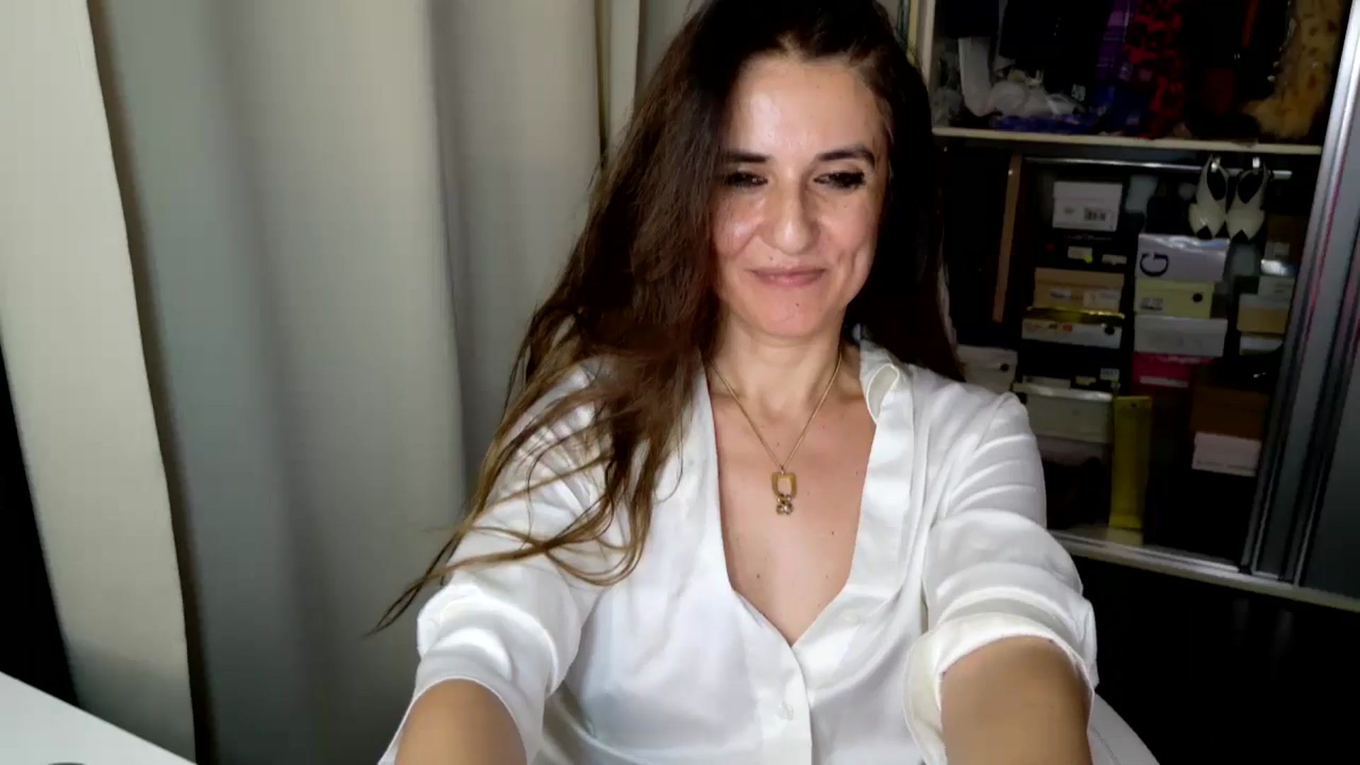 Gallery image thumbnail from DANIELLE's myfreecams stream on, 04/02/2025, 07:01 image 4 of 20