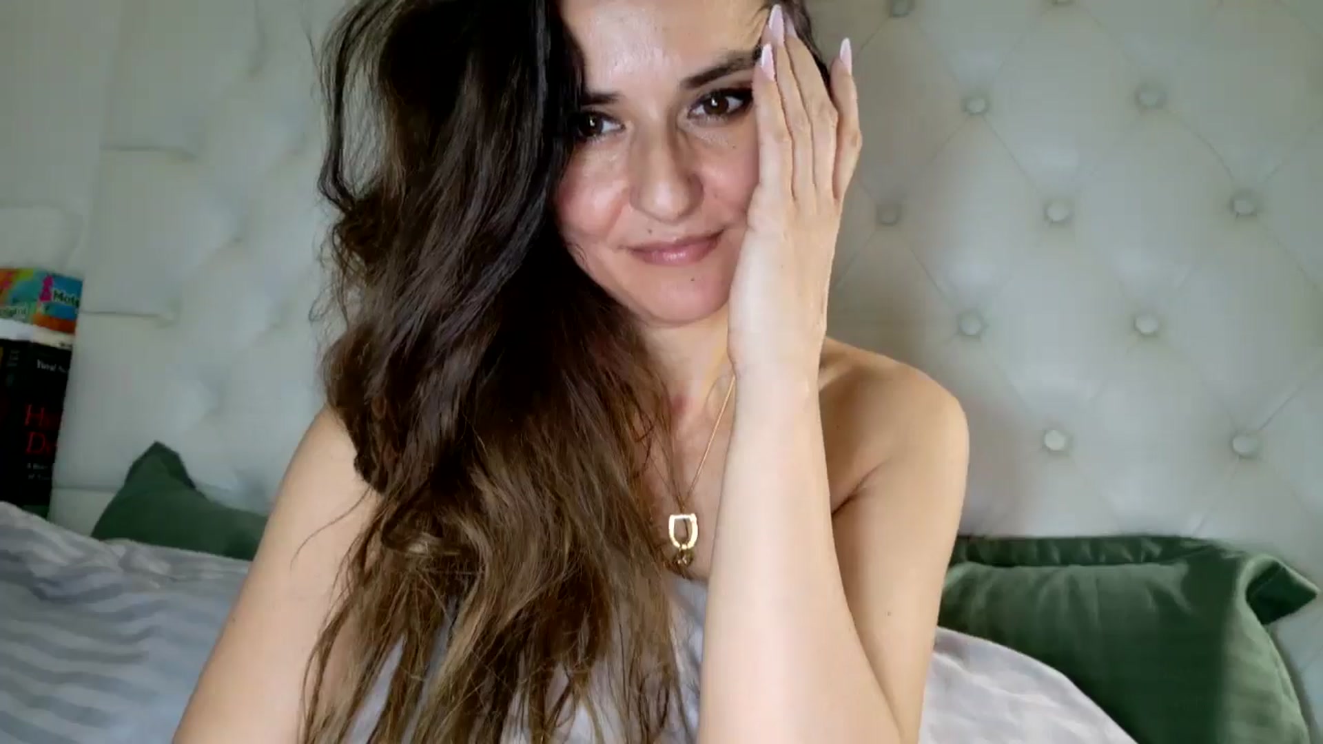Gallery image thumbnail from DANIELLE's myfreecams stream on, 04/07/2025, 07:07 image 15 of 20