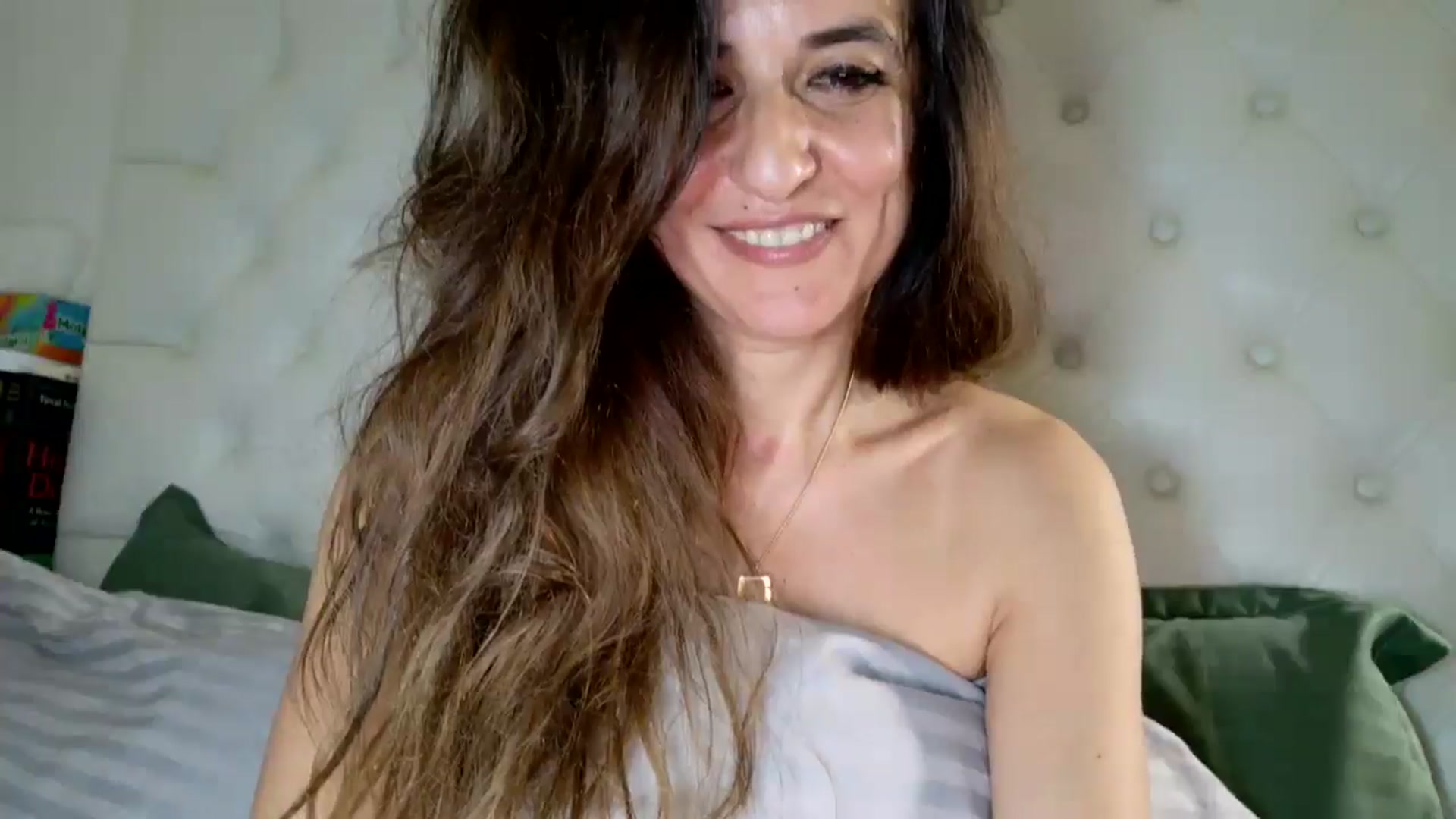 Gallery image thumbnail from DANIELLE's myfreecams stream on, 04/07/2025, 07:07 image 13 of 20