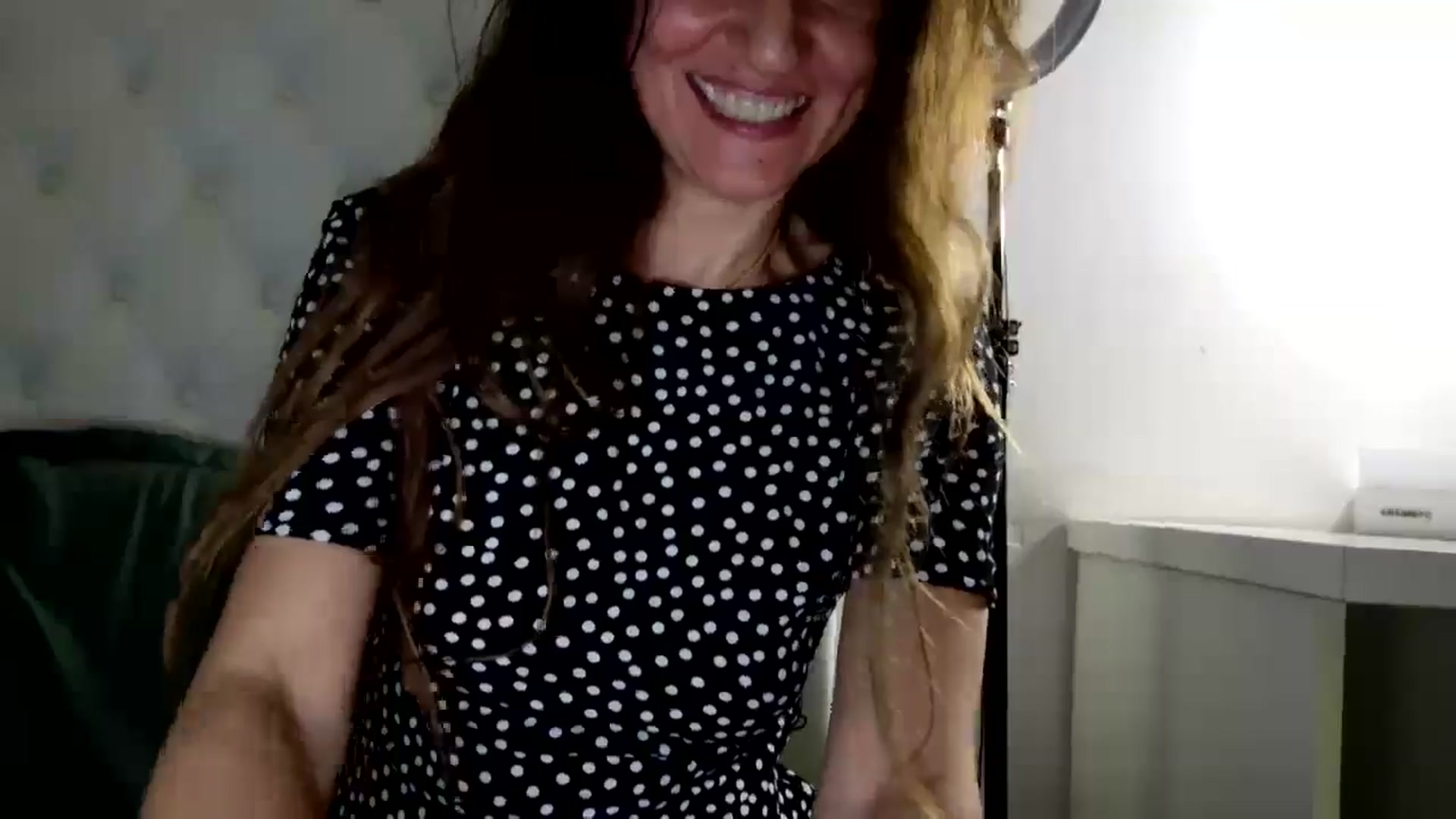 Gallery image thumbnail from DANIELLE's myfreecams stream on, 04/07/2025, 09:21 image 18 of 20