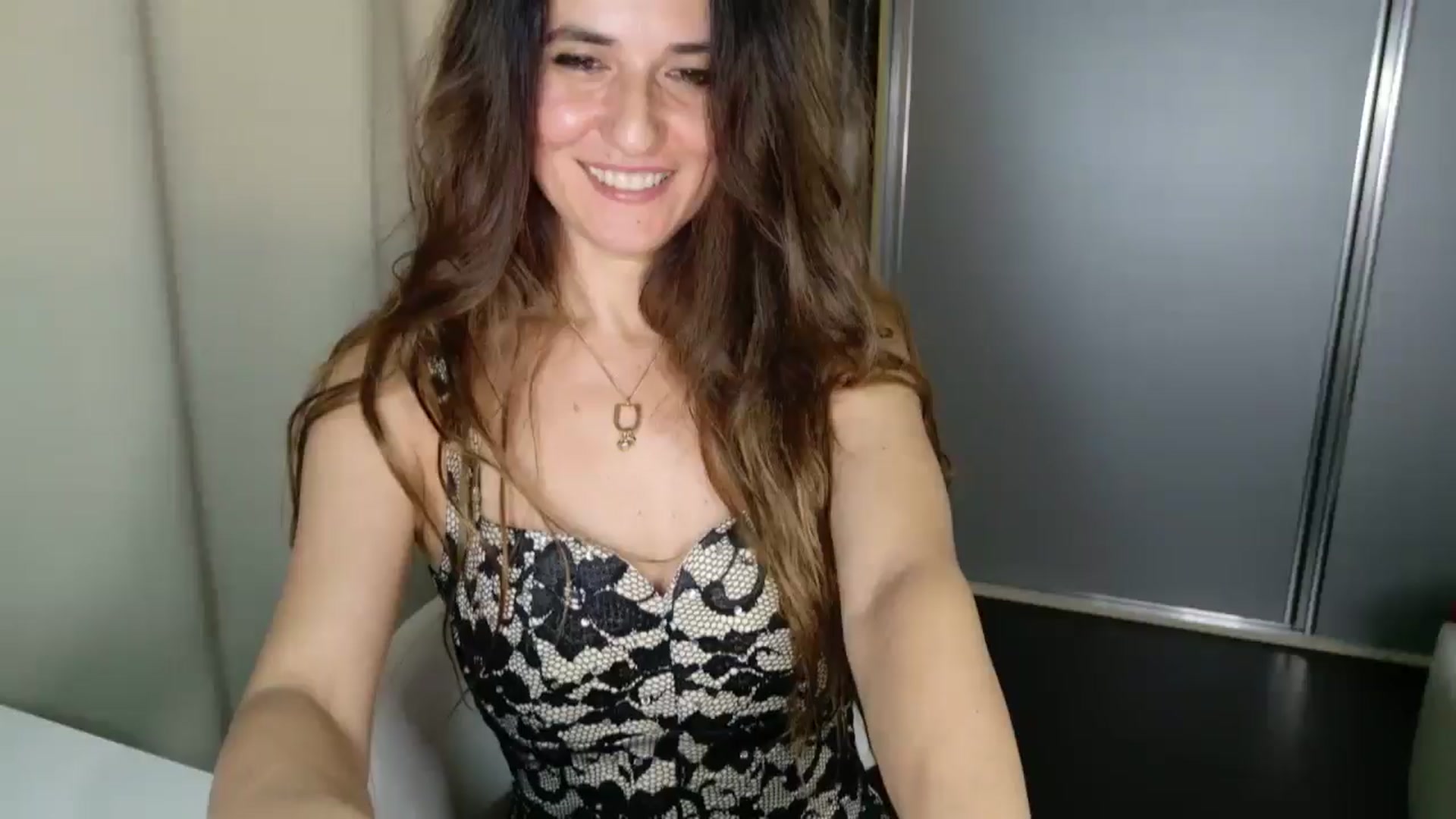 Gallery image thumbnail from DANIELLE's myfreecams stream on, 04/08/2025, 05:53 image 1 of 20