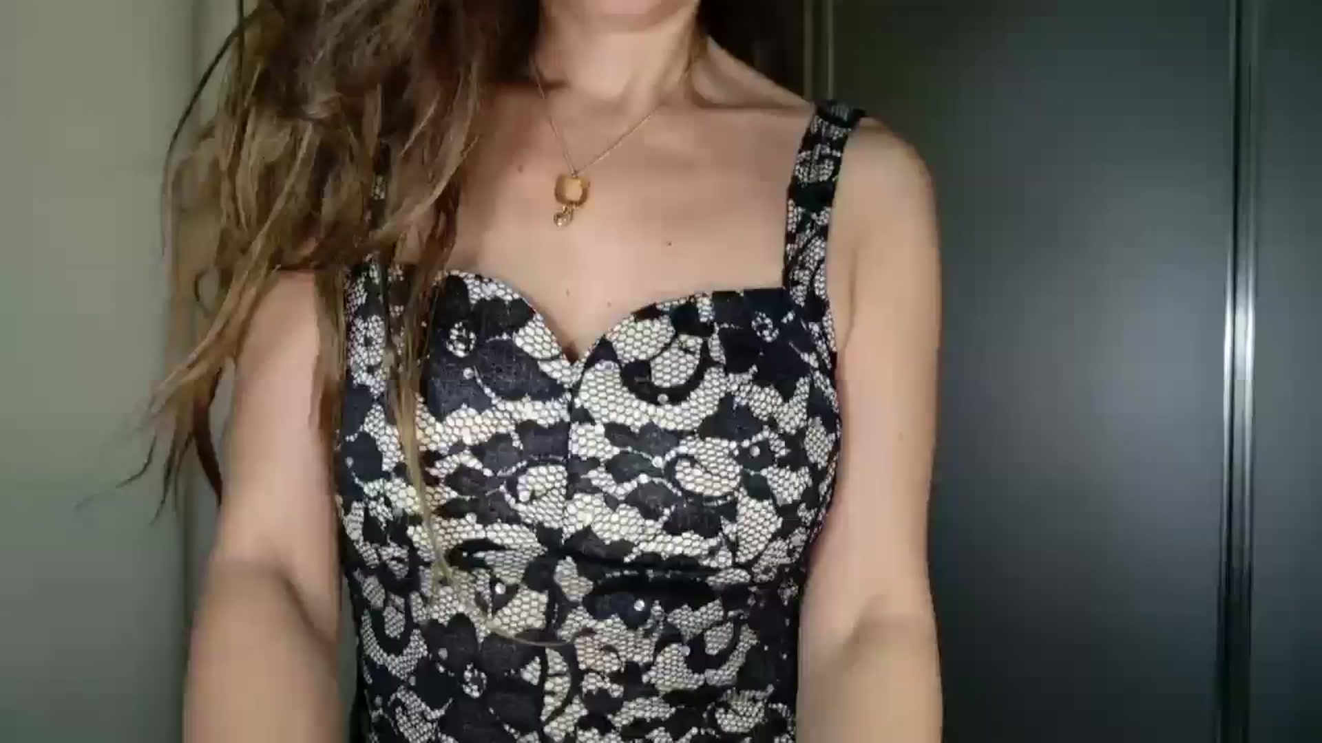 Gallery image thumbnail from DANIELLE's myfreecams stream on, 04/08/2025, 05:53 image 2 of 20