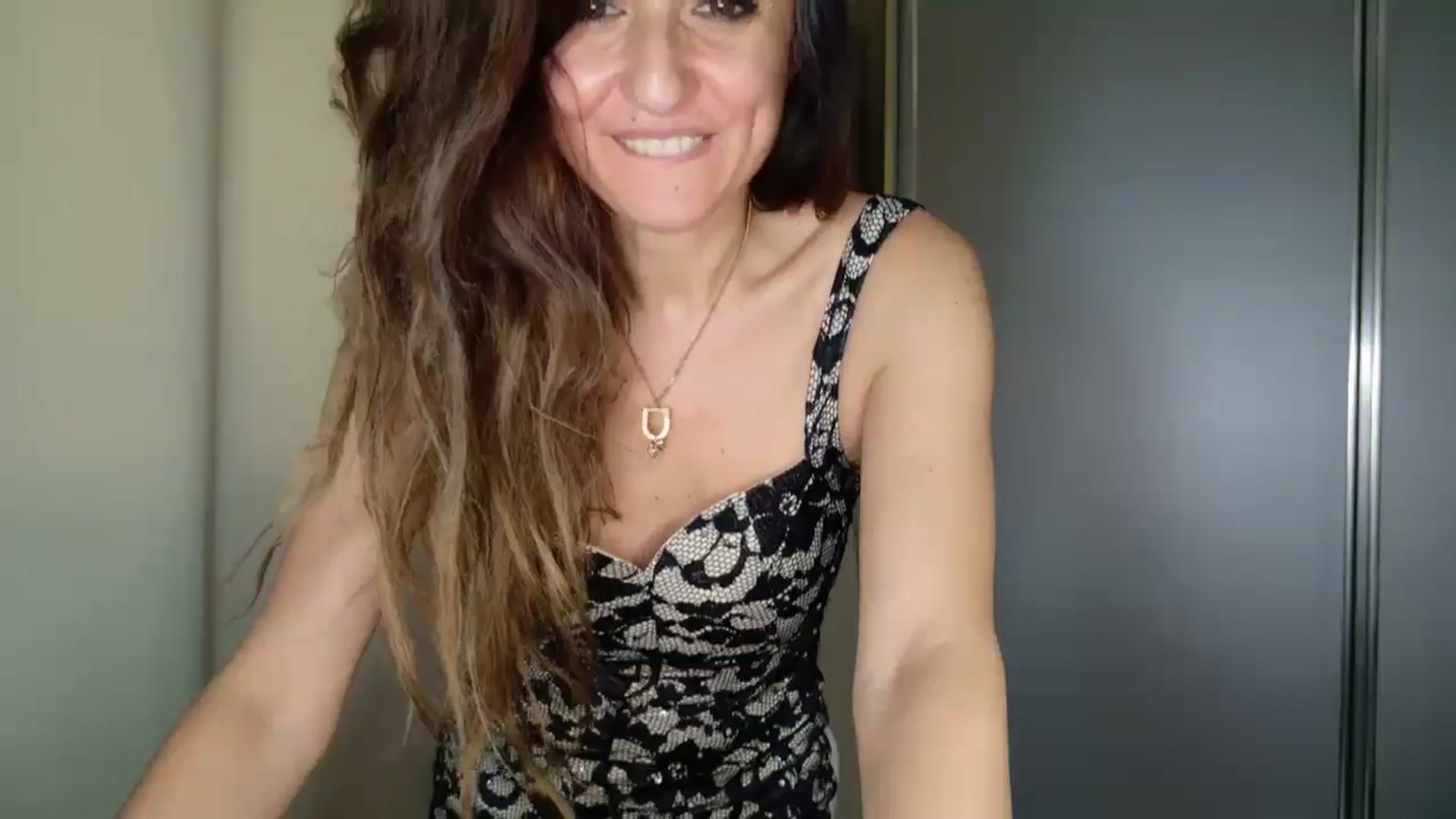 Gallery image thumbnail from DANIELLE's myfreecams stream on, 04/08/2025, 05:53 image 8 of 20
